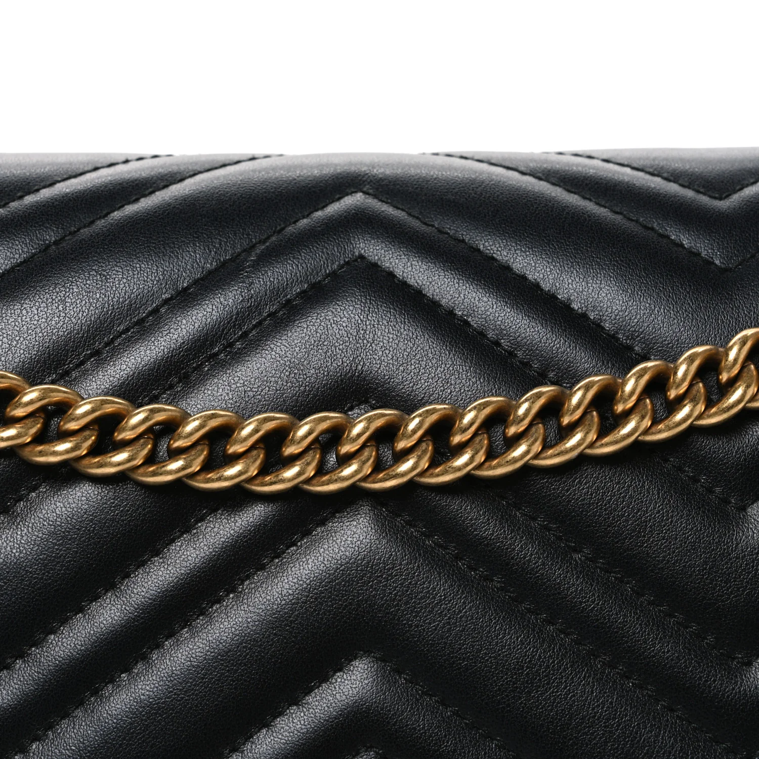 Calfskin Matelasse Medium GG Marmont Shoulder Bag Black - Image 8