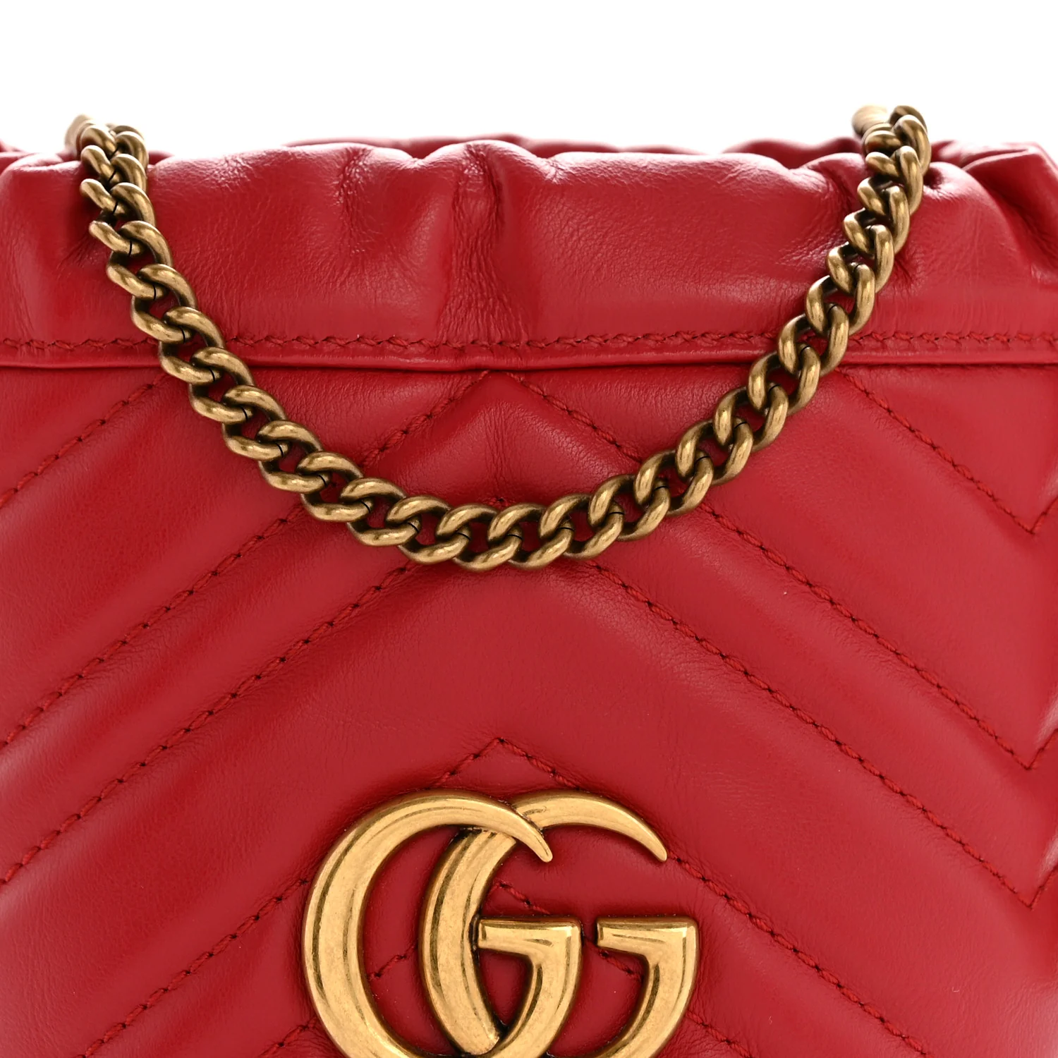Calfskin Matelasse Mini GG Marmont 2.0 Bucket Bag Hibiscus Red - Image 8