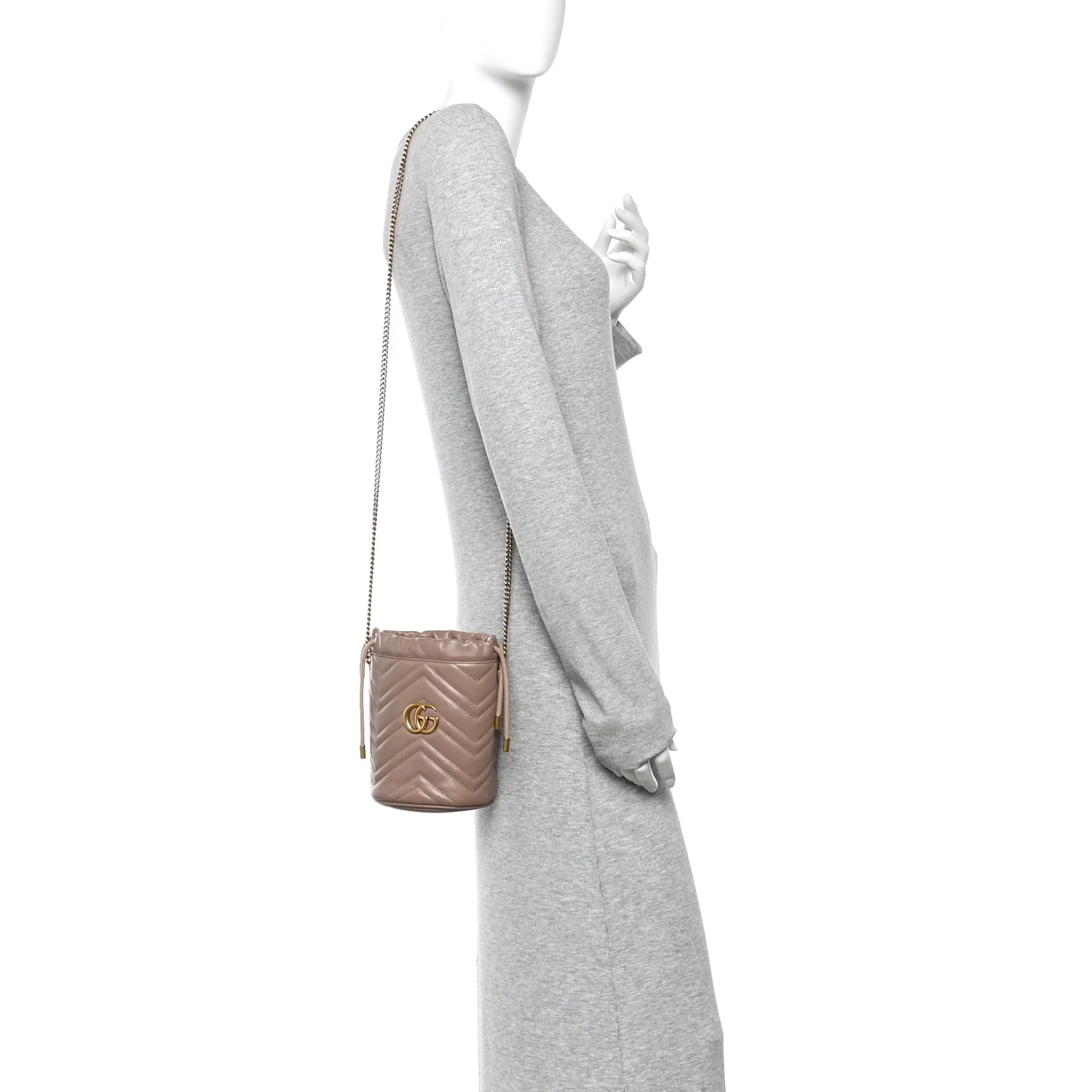 Calfskin Matelasse Mini GG Marmont 2.0 Bucket Bag Porcelain Rose - Image 2
