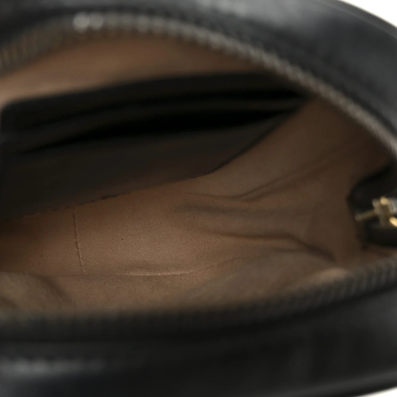 Calfskin Matelasse Mini GG Marmont Crossbody Bag Black - Image 5