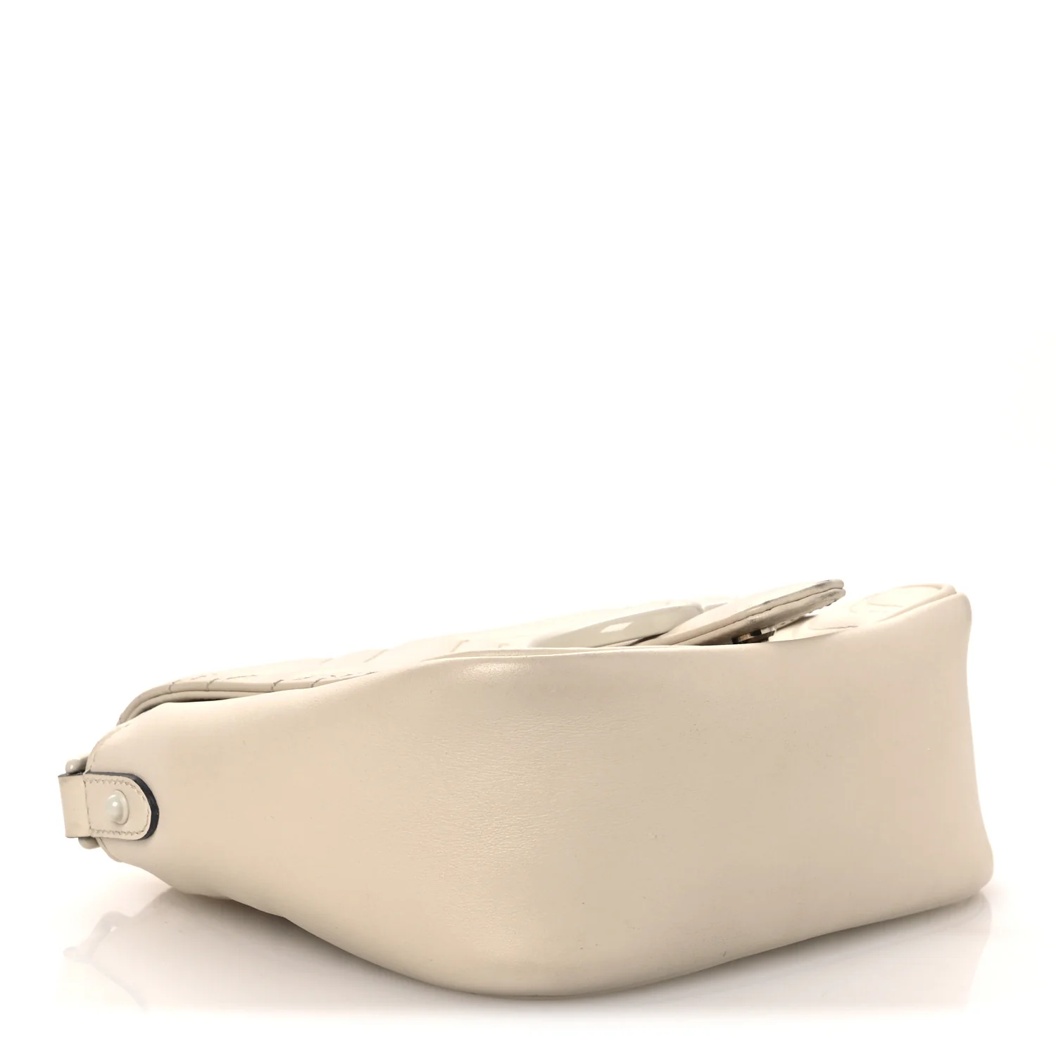 Calfskin Matelasse Monochrome Mini GG Marmont Crossbody Shoulder Bag White - Image 4
