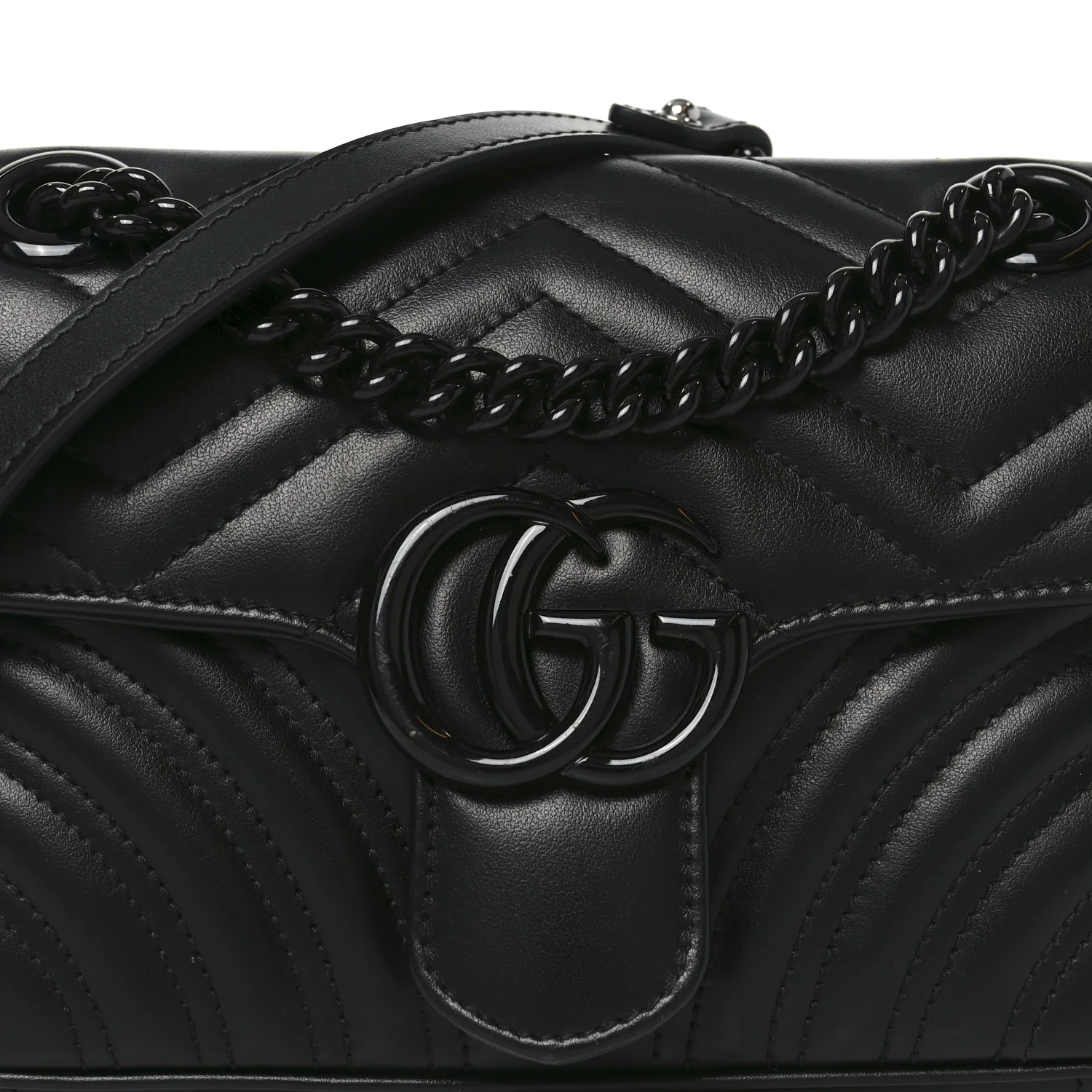 Calfskin Matelasse Monochrome Mini GG Marmont Shoulder Bag Black - Image 8
