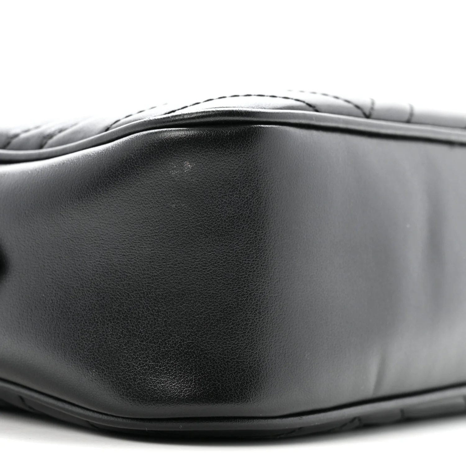 Calfskin Matelasse Monochrome Small GG Marmont Chain Shoulder Bag Black - Image 9