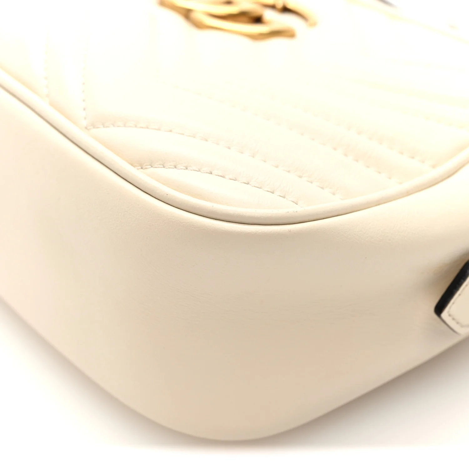 Calfskin Matelasse Small GG Marmont Chain Shoulder Bag White - Image 10