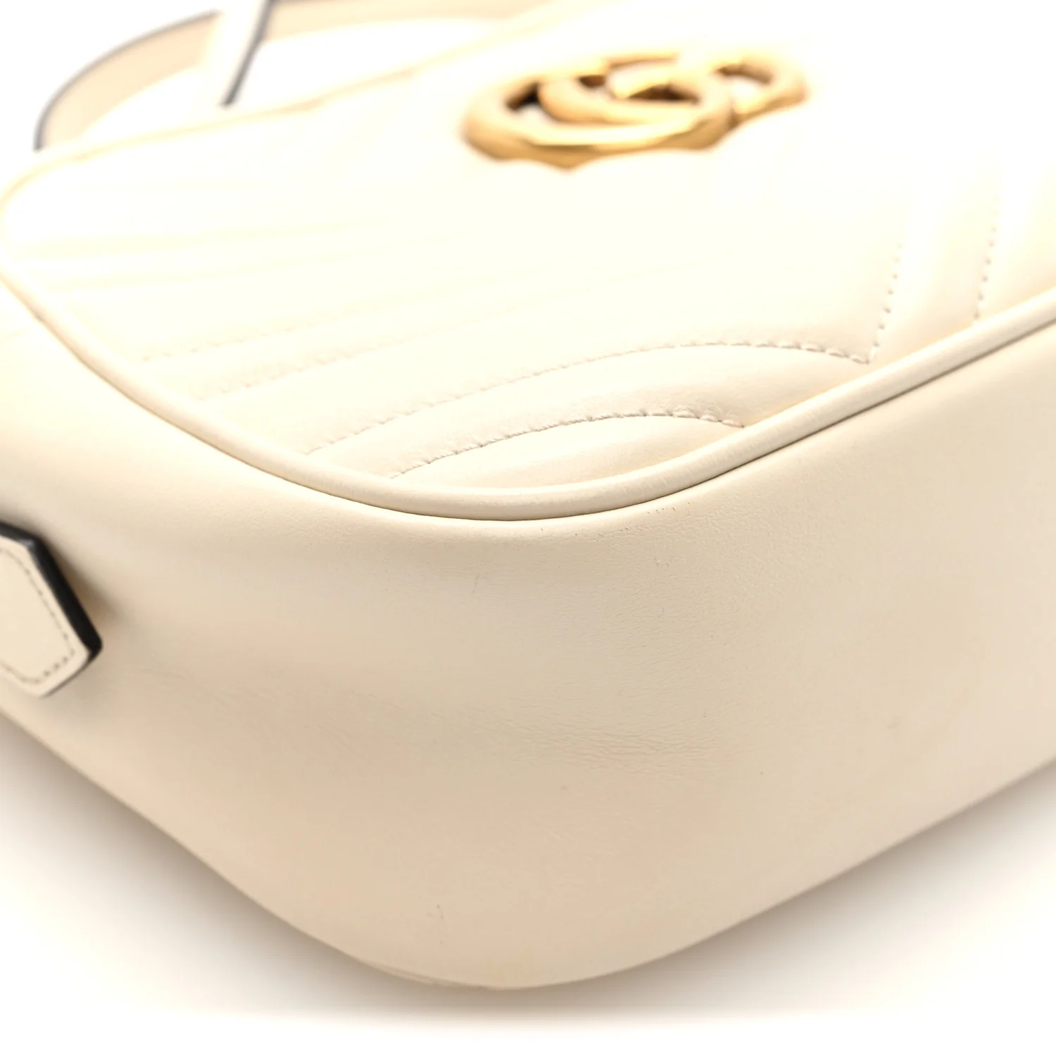 Calfskin Matelasse Small GG Marmont Chain Shoulder Bag White - Image 9