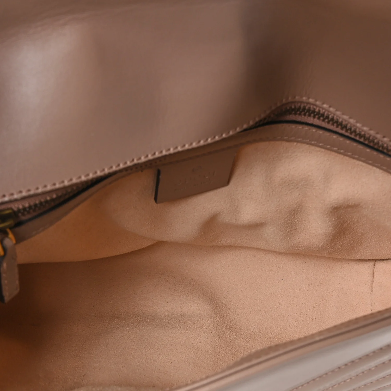 Calfskin Matelasse Small GG Marmont Shoulder Bag Porcelain Rose - Image 4