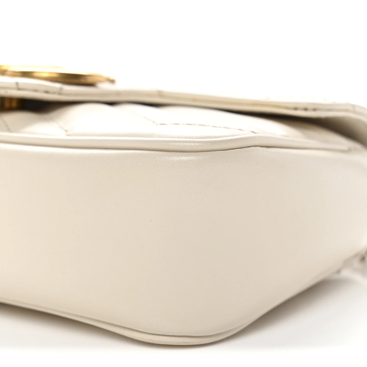 Calfskin Matelasse Super Mini GG Marmont Shoulder Bag White - Image 10