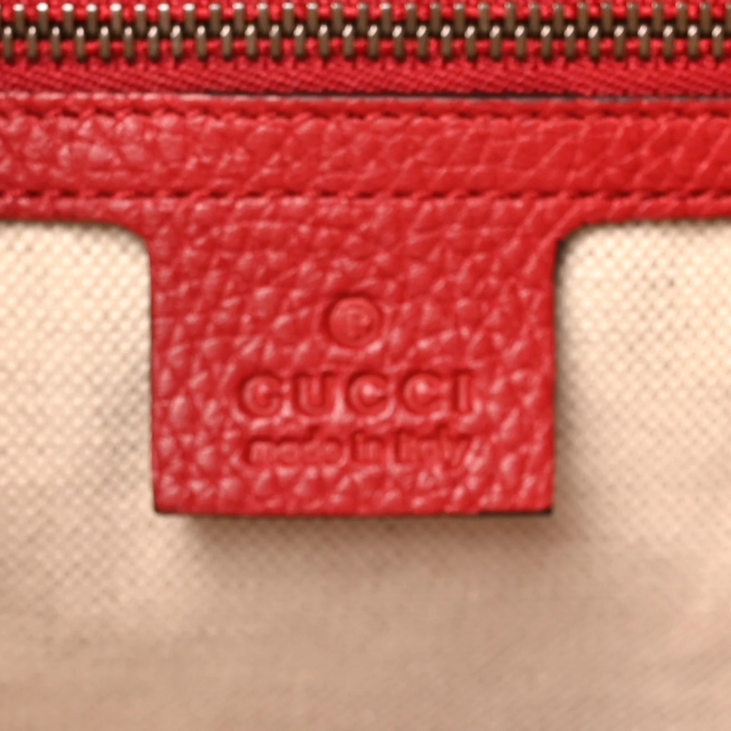 Calfskin Small GG Marmont Top Handle Bag Vulcanic Red - Image 6