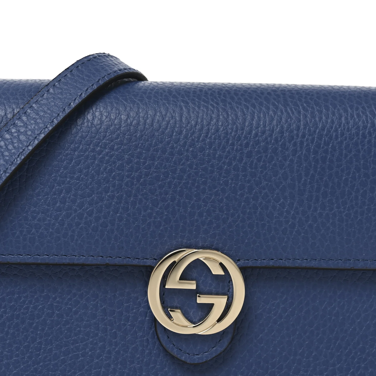 Dollar Calfskin Interlocking G Chain Wallet Caspian - Image 8