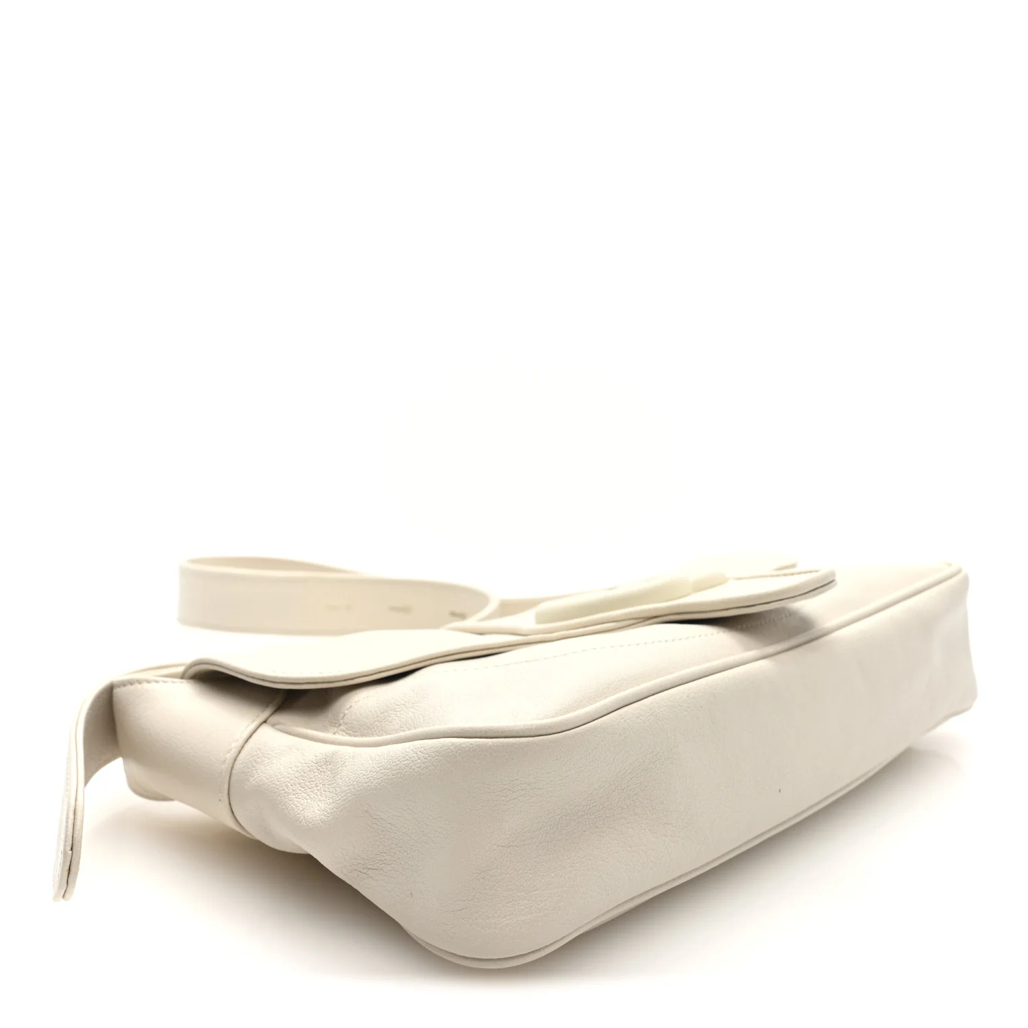 Goatskin Small GG Monochrome Aphrodite Shoulder Bag Mystic White - Image 4