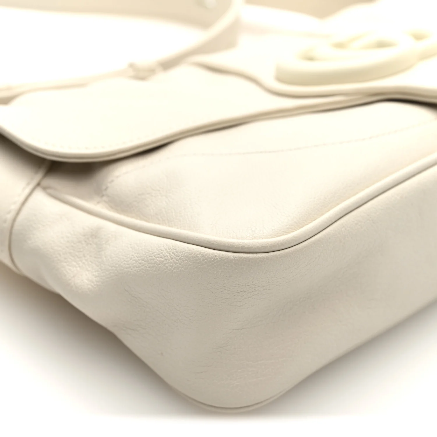 Goatskin Small GG Monochrome Aphrodite Shoulder Bag Mystic White - Image 8