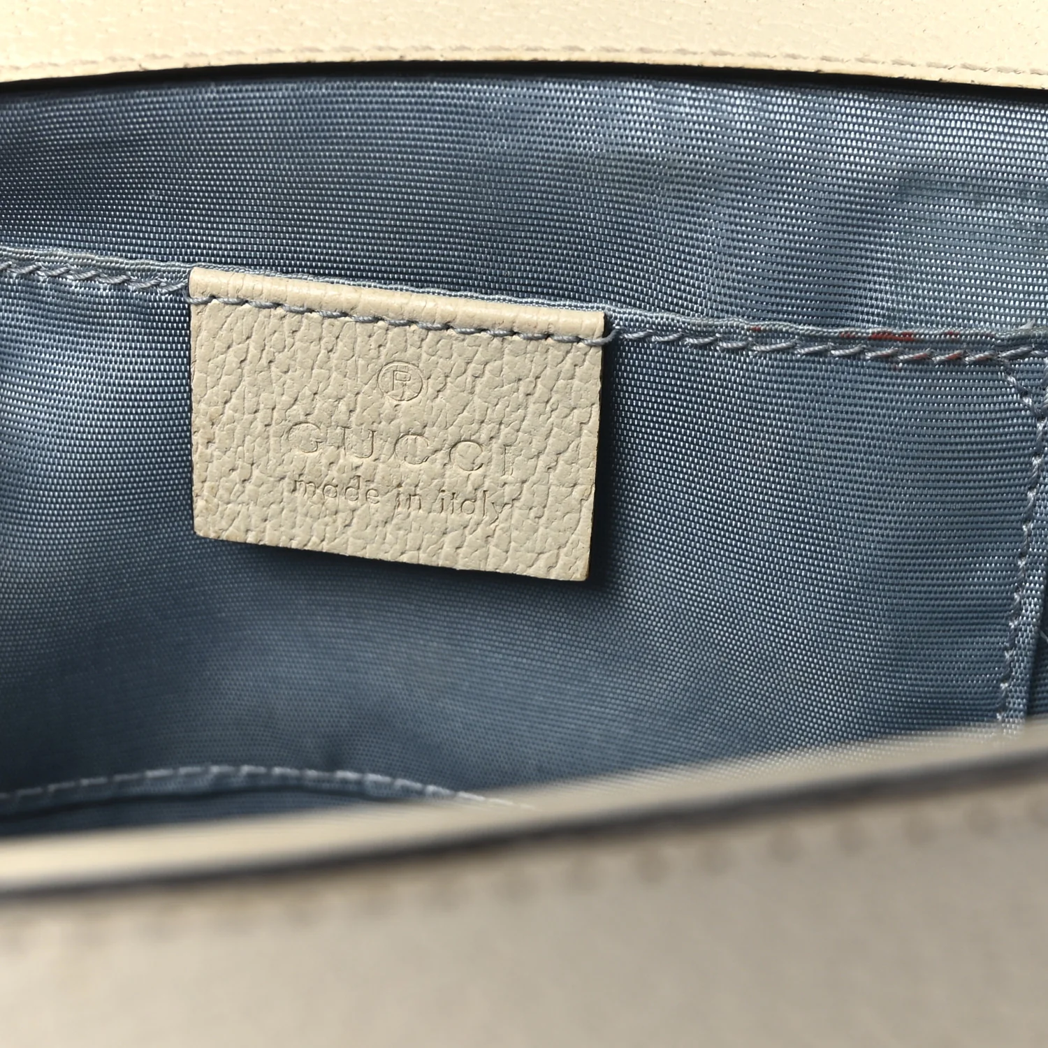 Grained Calfskin Bee Star Small Padlock Shoulder Bag White - Image 6