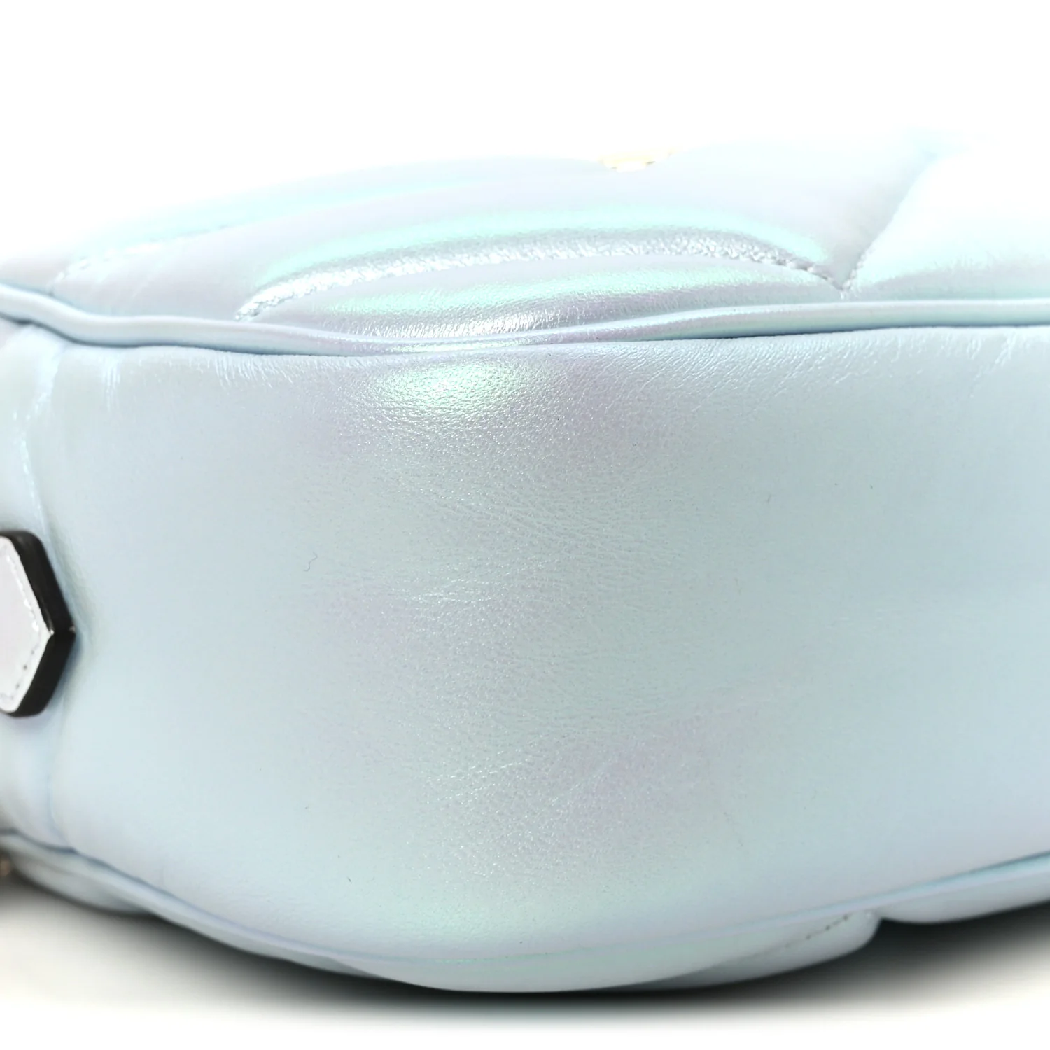 Iridescent Nappa Chevron Matelasse Small GG Marmont Chain Shoulder Bag Iridescent Salvy Green - Image 8