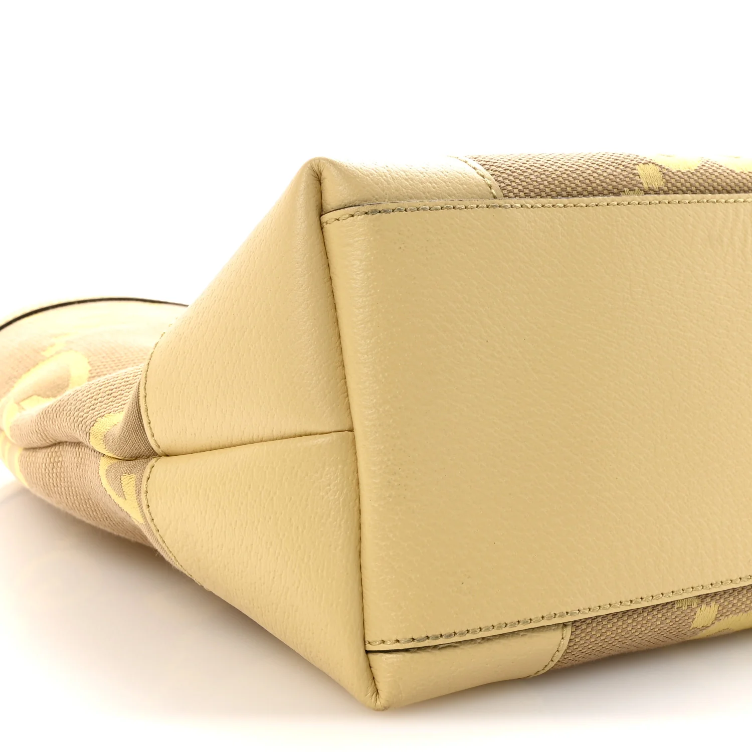 Monogram Jumbo GG Textured Dollar Calfskin Medium Ophidia Shopping Tote Beige Banana - Image 9
