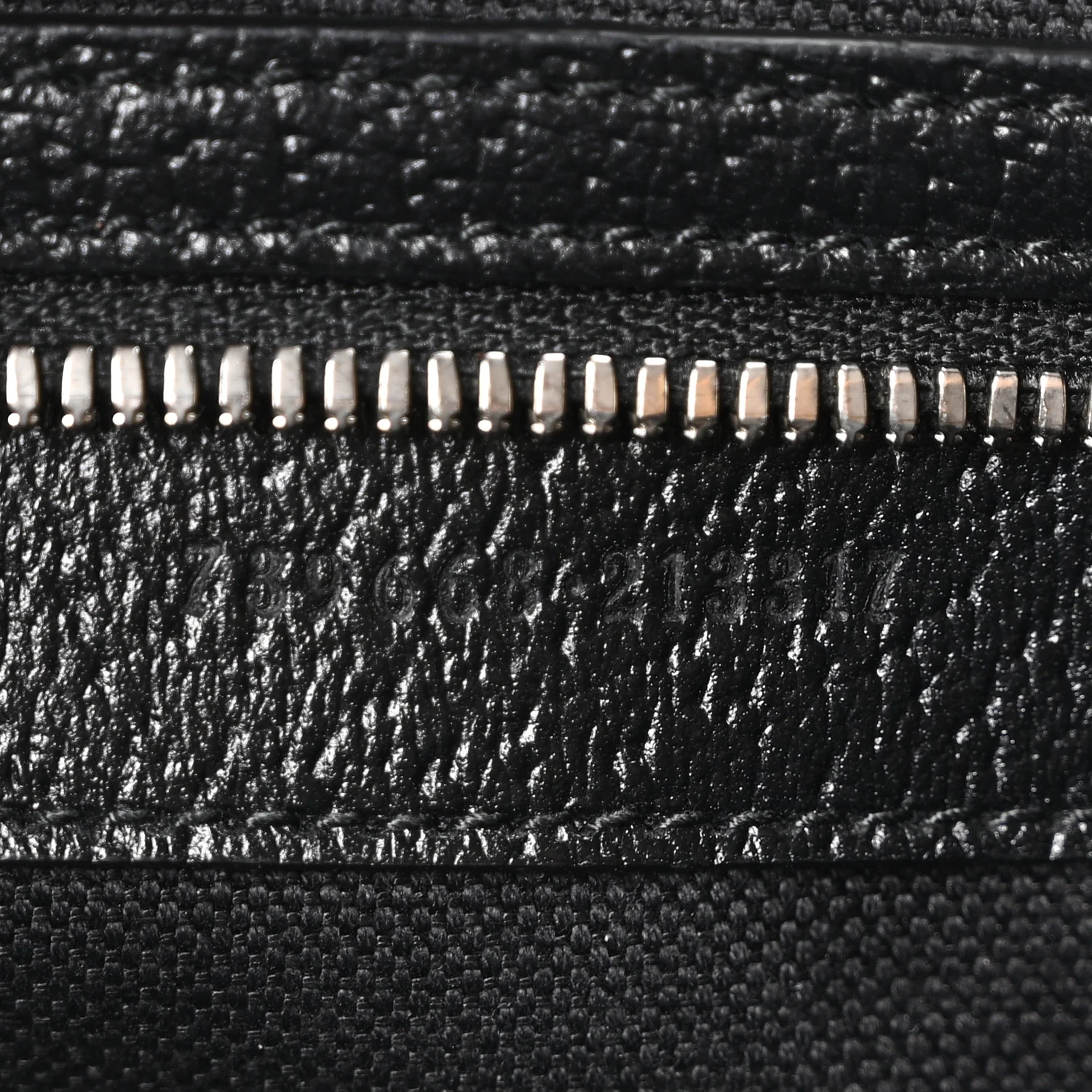 Monogram Jumbo GG Textured Dollar Calfskin Wristlet Messenger Bag Black - Image 7