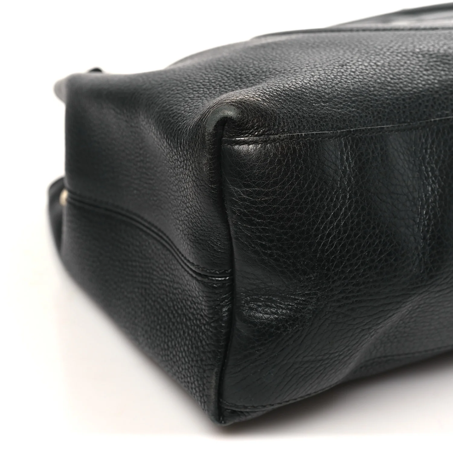Pebbled Calfskin Medium Soho Chain Shoulder Bag Black - Image 9