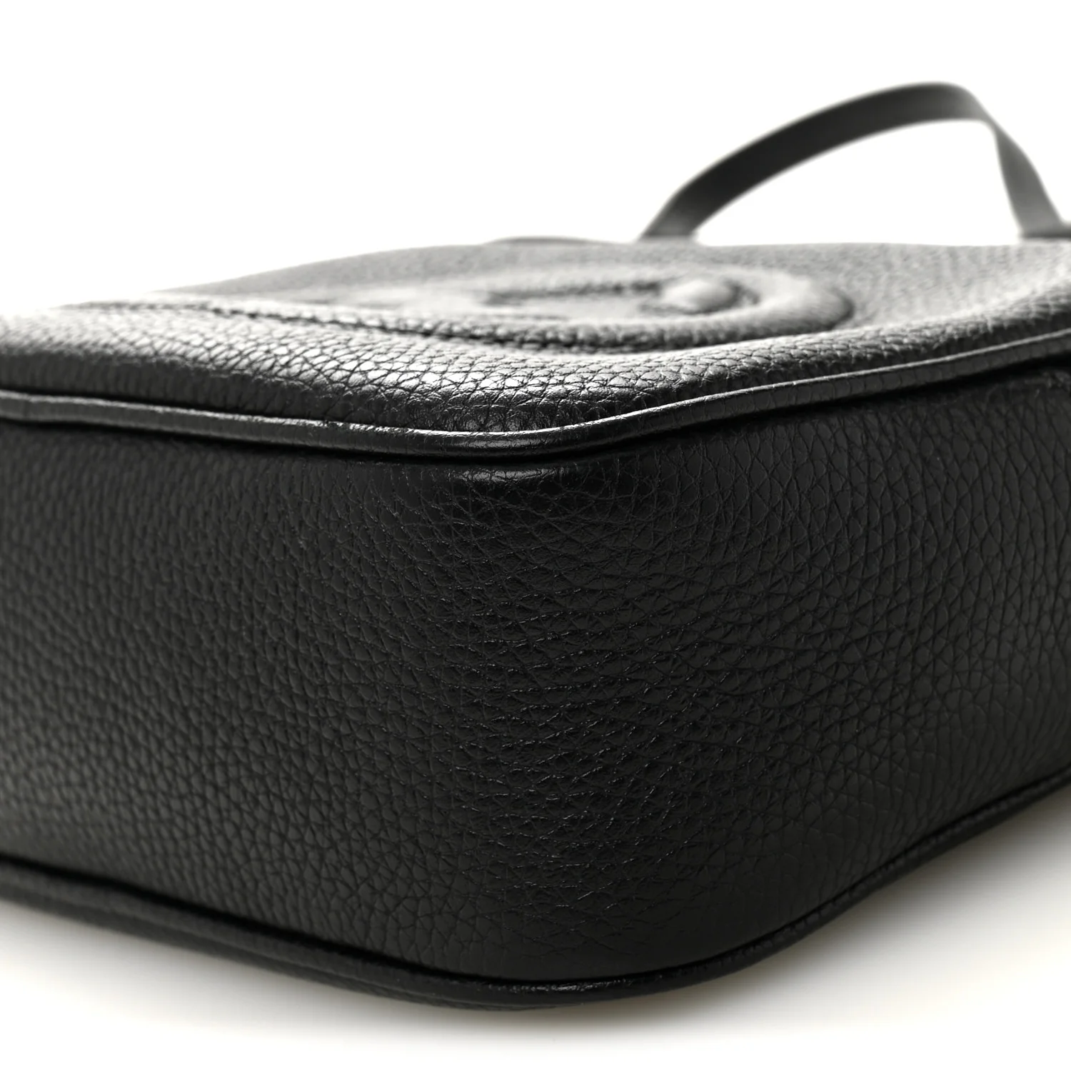 Pebbled Calfskin Small Soho Disco Bag Black - Image 19