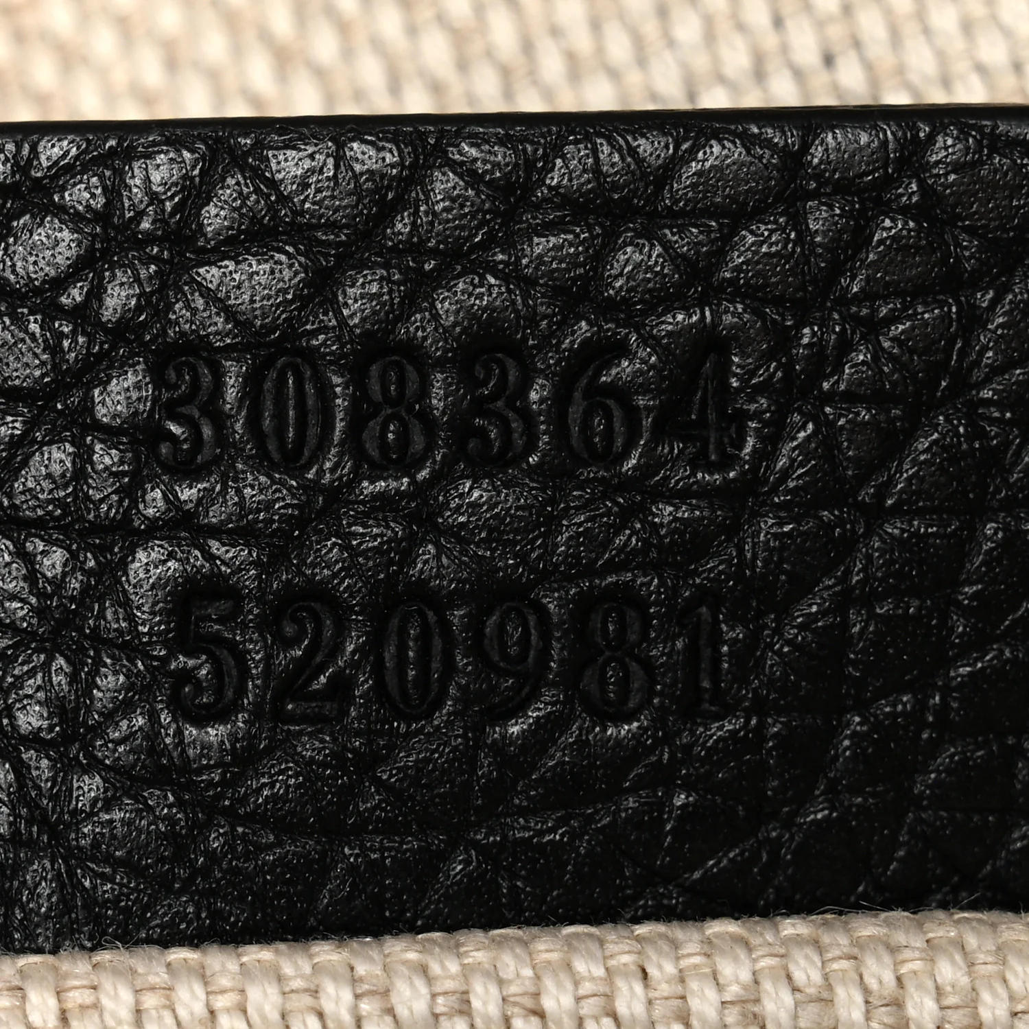 Pebbled Calfskin Small Soho Disco Bag Black - Image 7