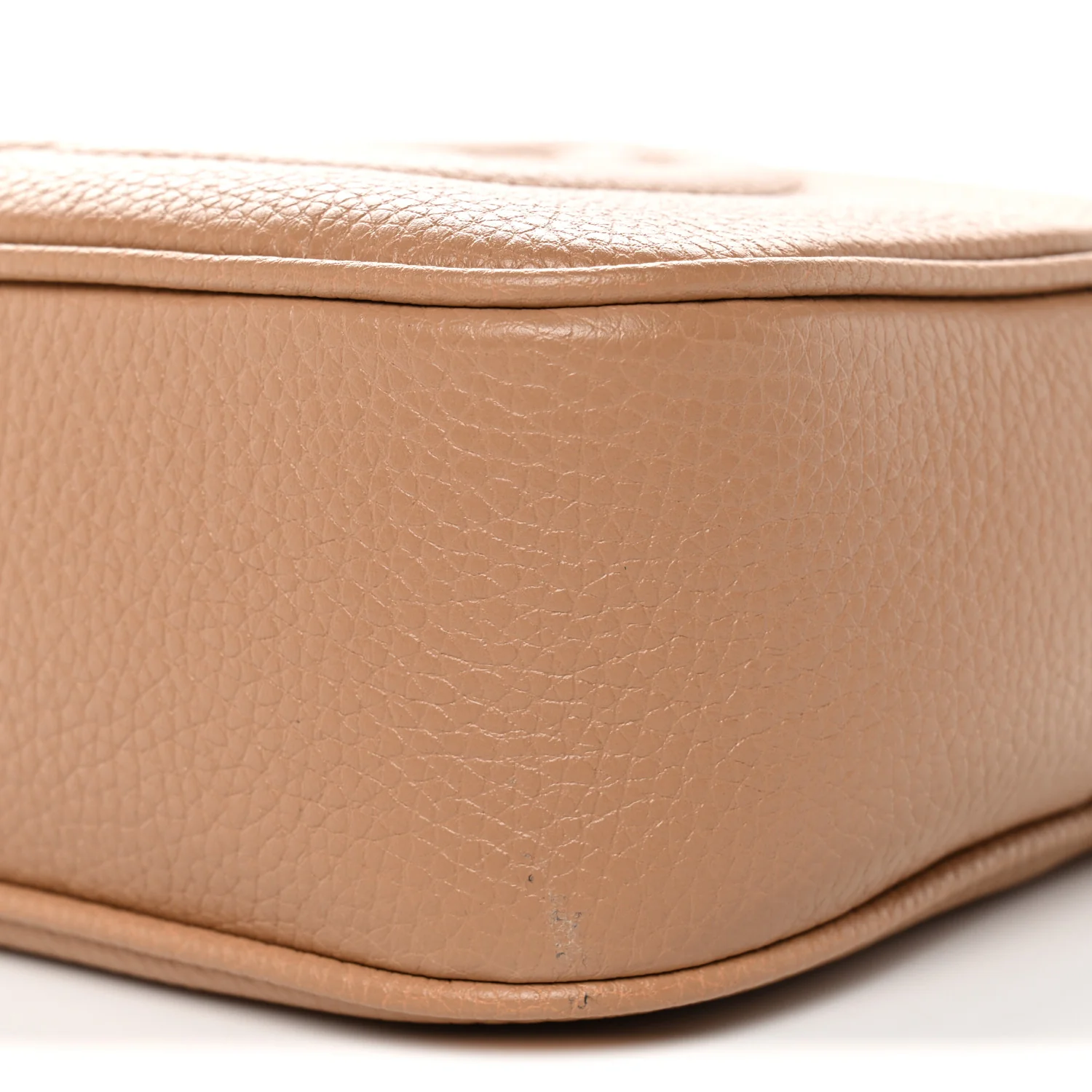 Pebbled Calfskin Small Soho Disco Bag Camelia - Image 10