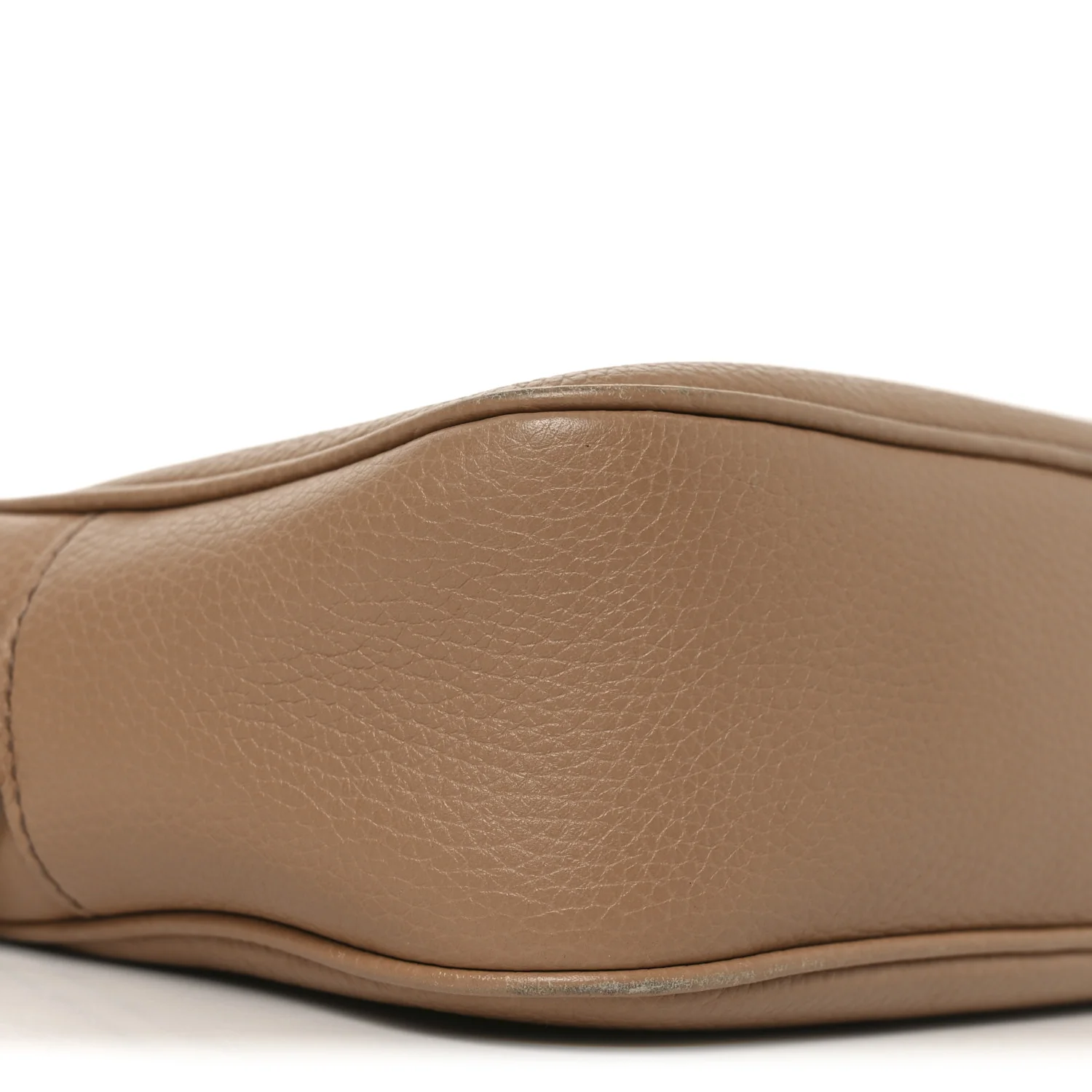 Pebbled Calfskin Small Soho Disco Bag Rose Beige - Image 9