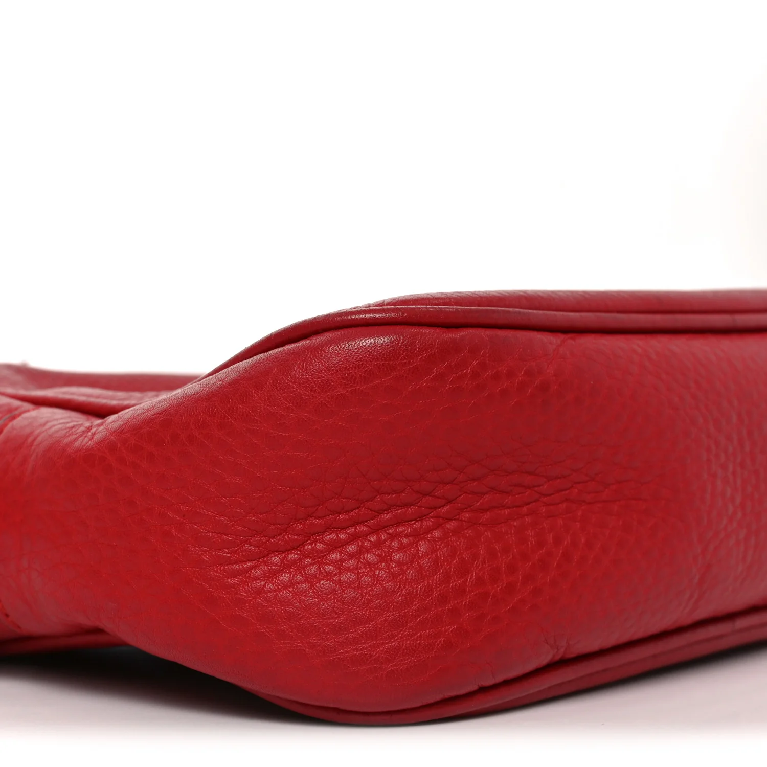 Pebbled Calfskin Small Soho Disco Bag Tabasco Red - Image 10