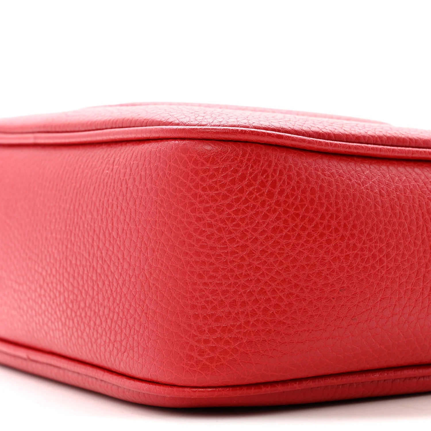 Pebbled Calfskin Small Soho Disco Bag Vibrant Red - Image 10