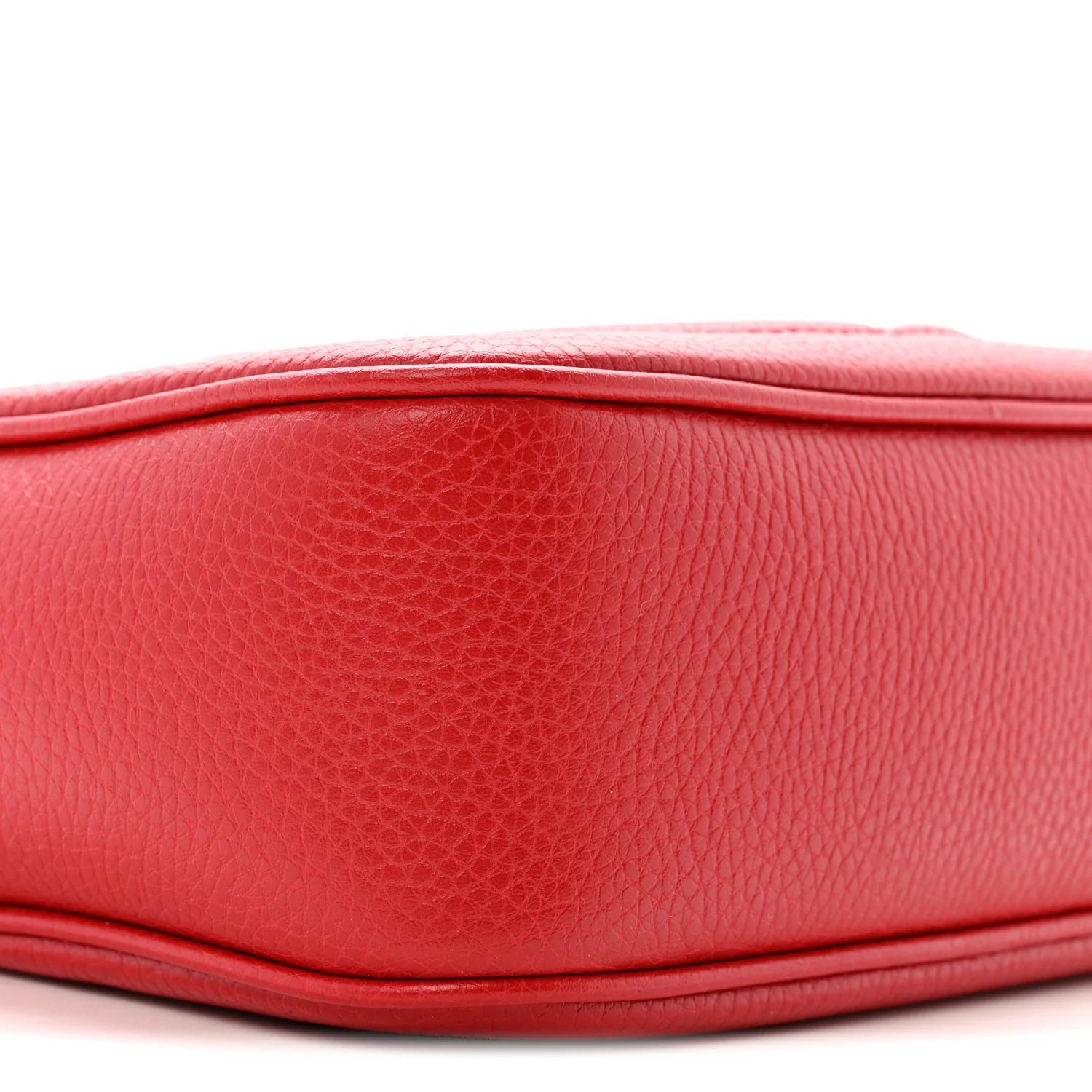 Pebbled Calfskin Small Soho Disco Bag Vibrant Red - Image 9