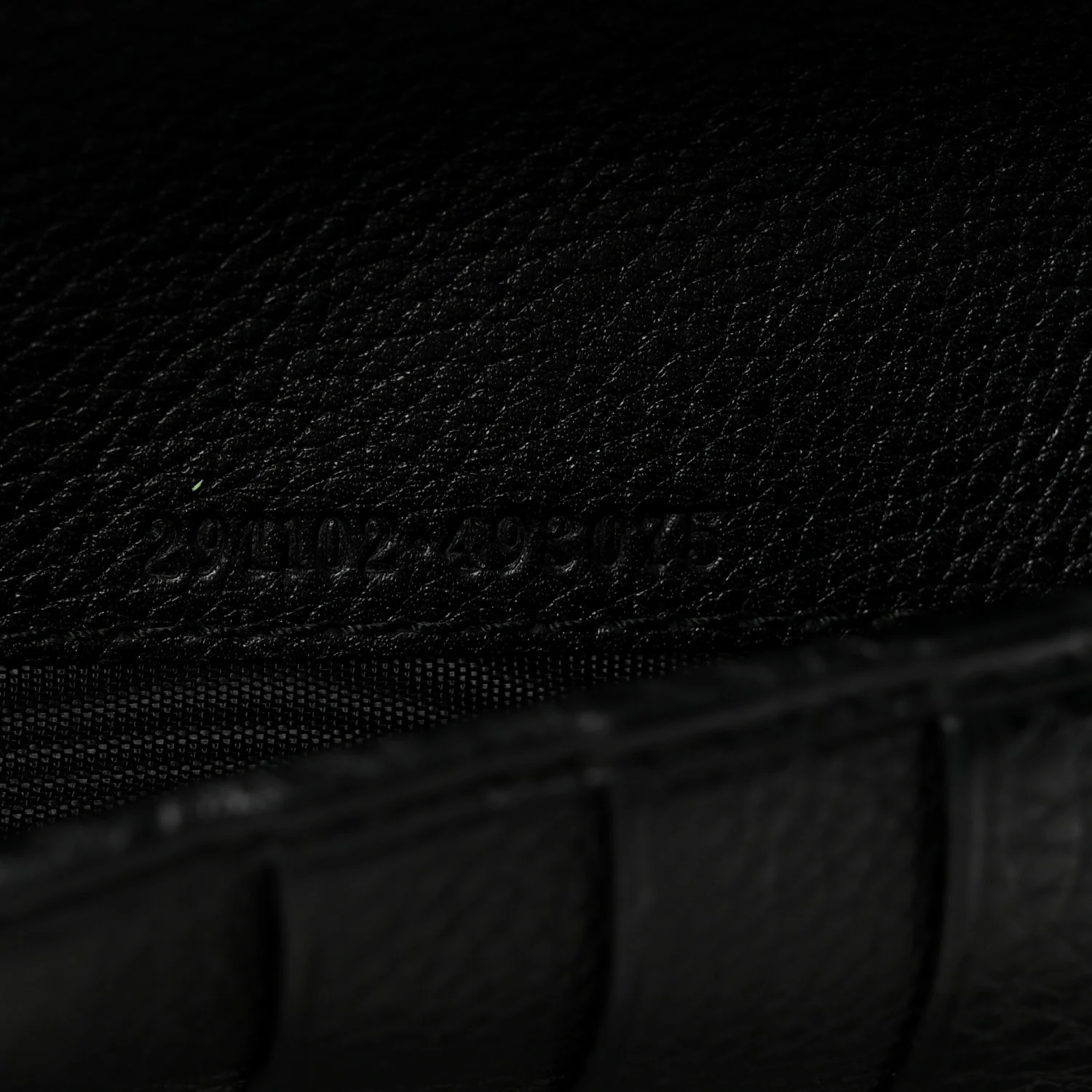 Pebbled Calfskin Soho Zip Around Wallet Black - Image 7