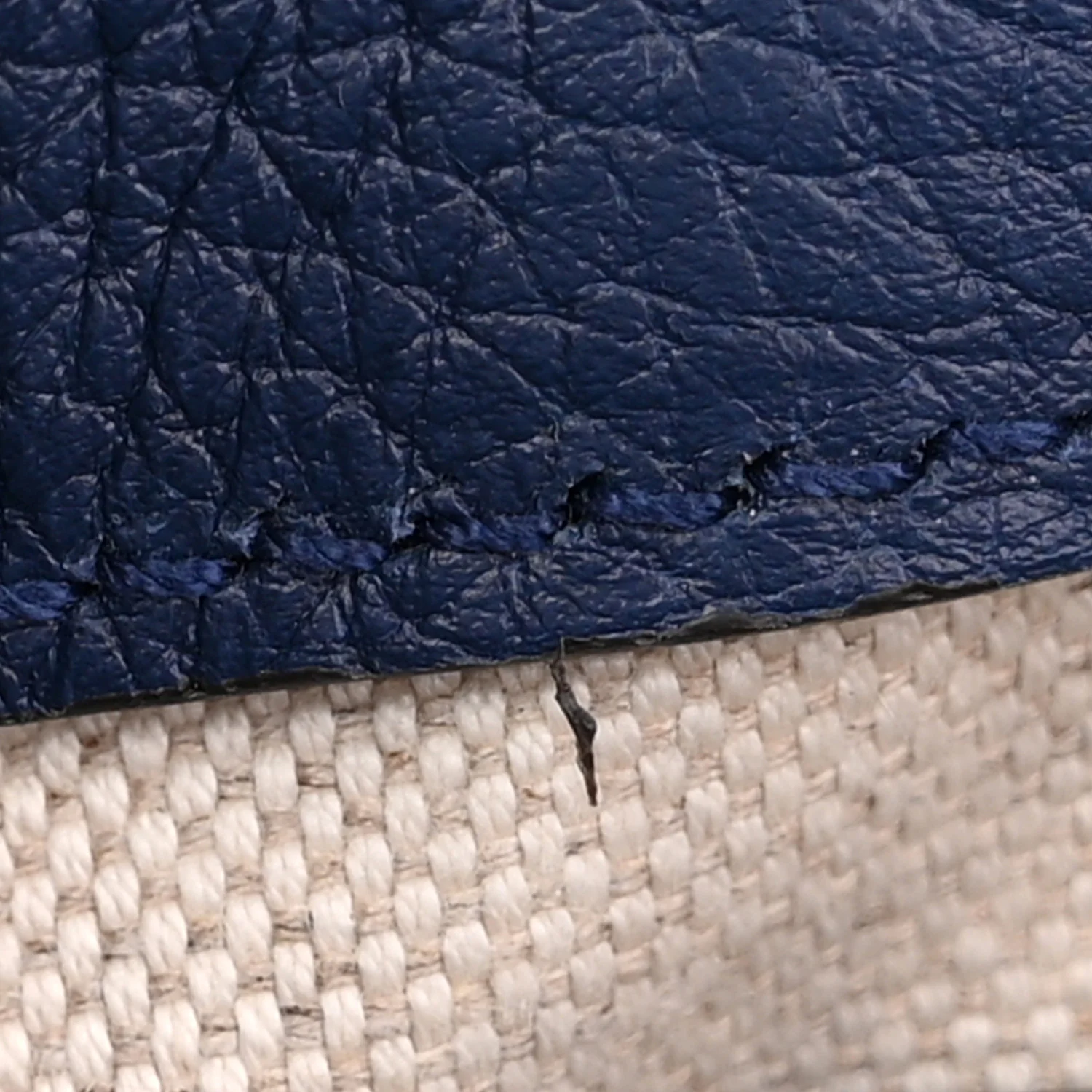 Piuma Calfskin Jumbo GG Embossed Small Messenger Bag Royale - Image 11