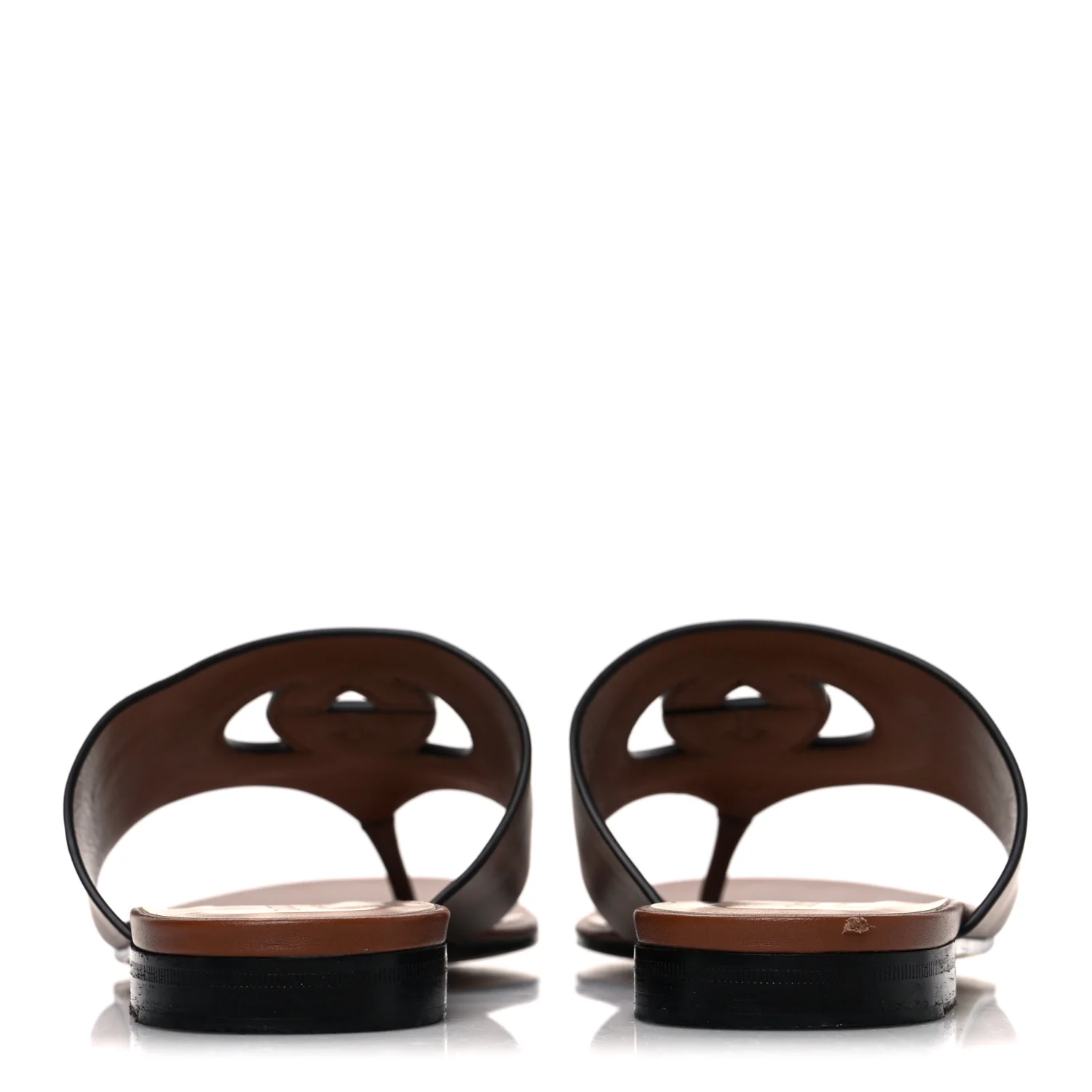 Sierra Calfskin Interlocking G Cut Out Thong Sandals 39 Cuir - Image 6