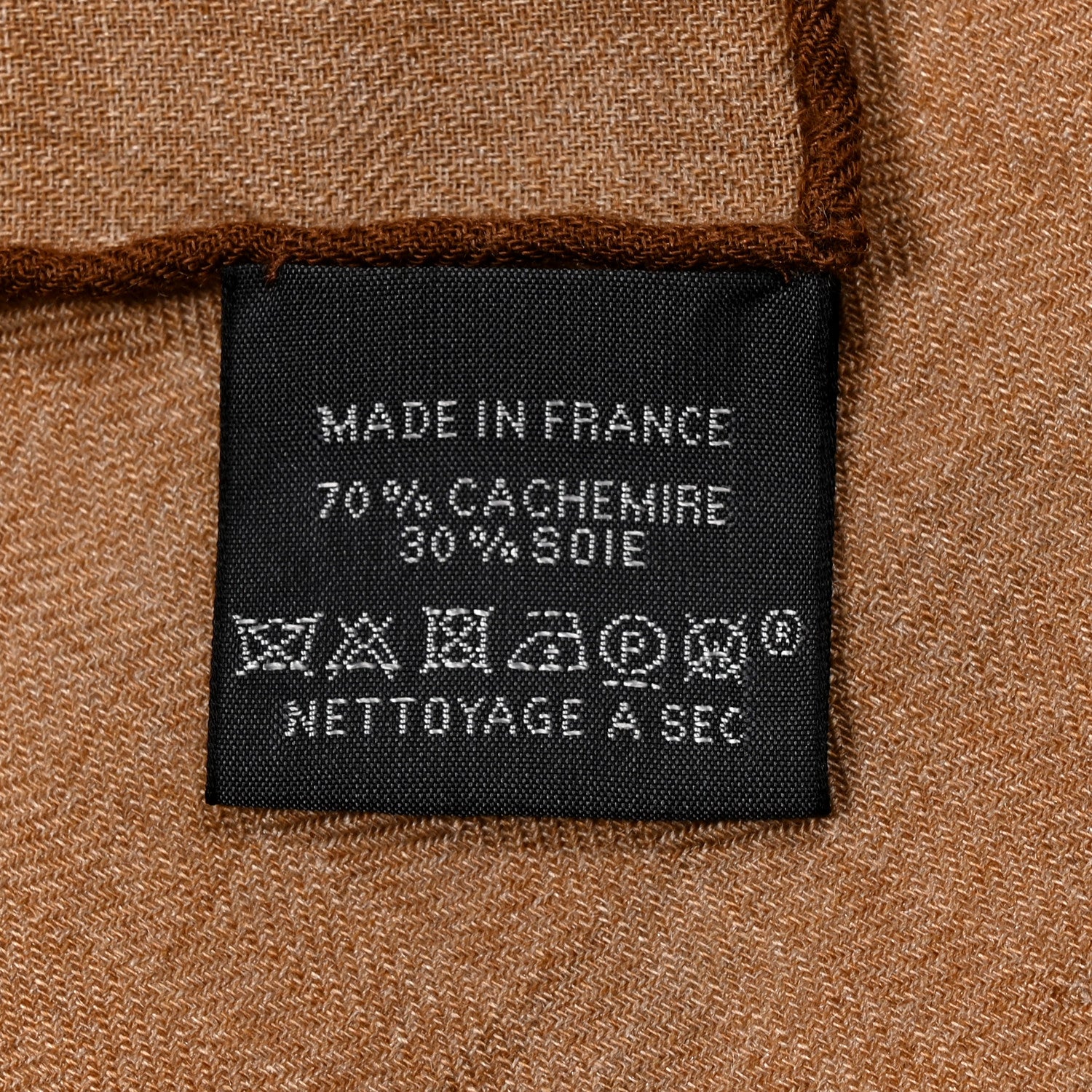 Cashmere Silk Les Ailes De Pegase Scarf 100 Caramel Black Creme - Image 3