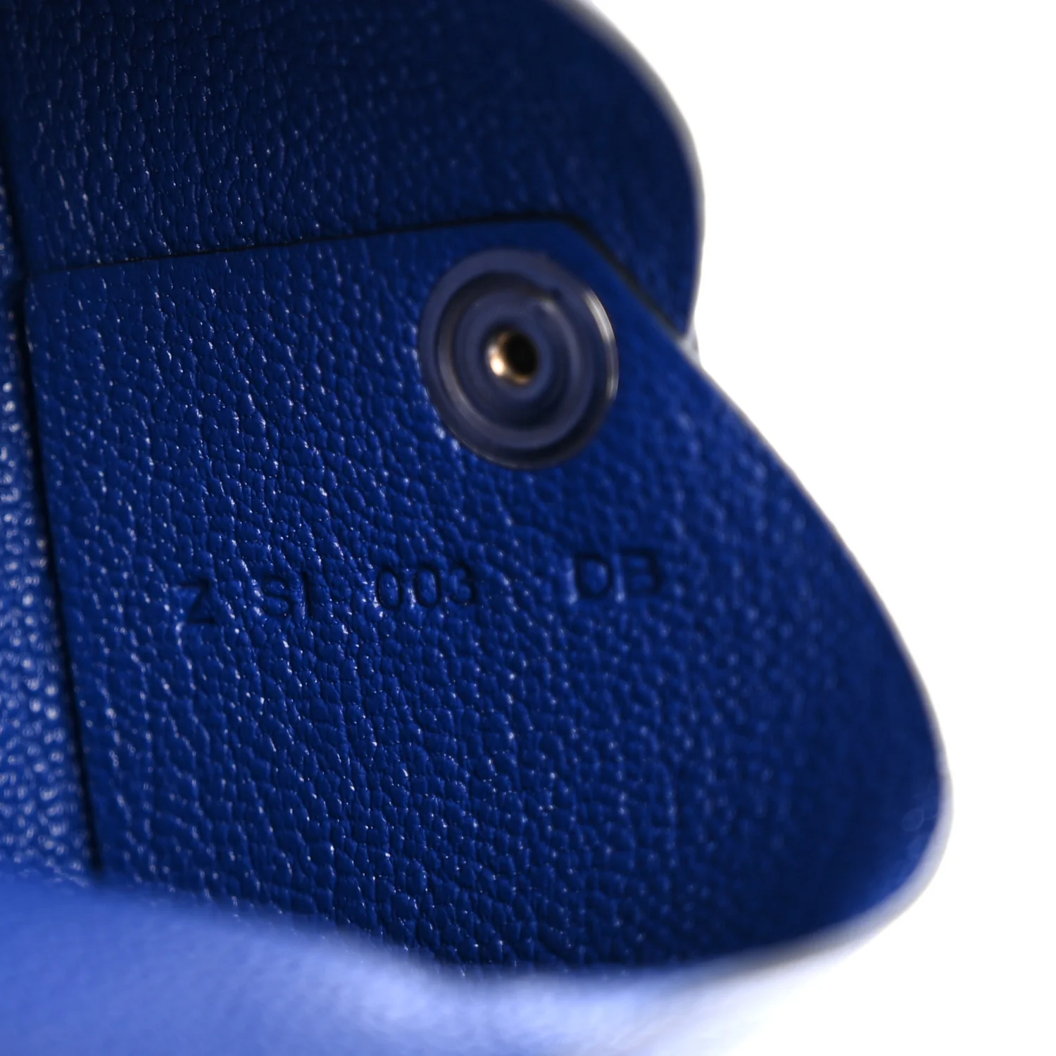 Chevre Chamkila Calvi Card Case Bleu Electrique - Image 7