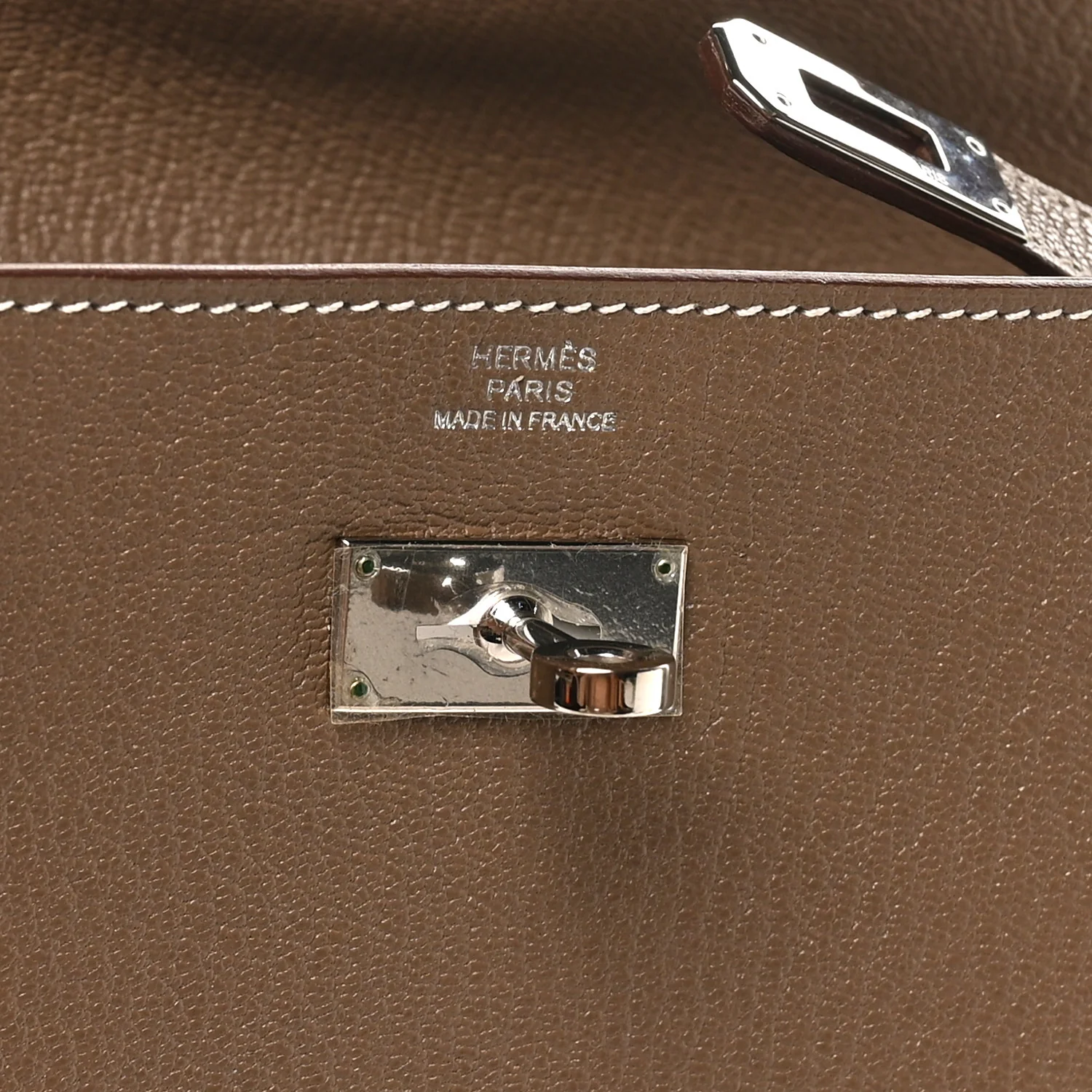 Chevre Mysore Kelly Longue Wallet Etoupe - Image 6