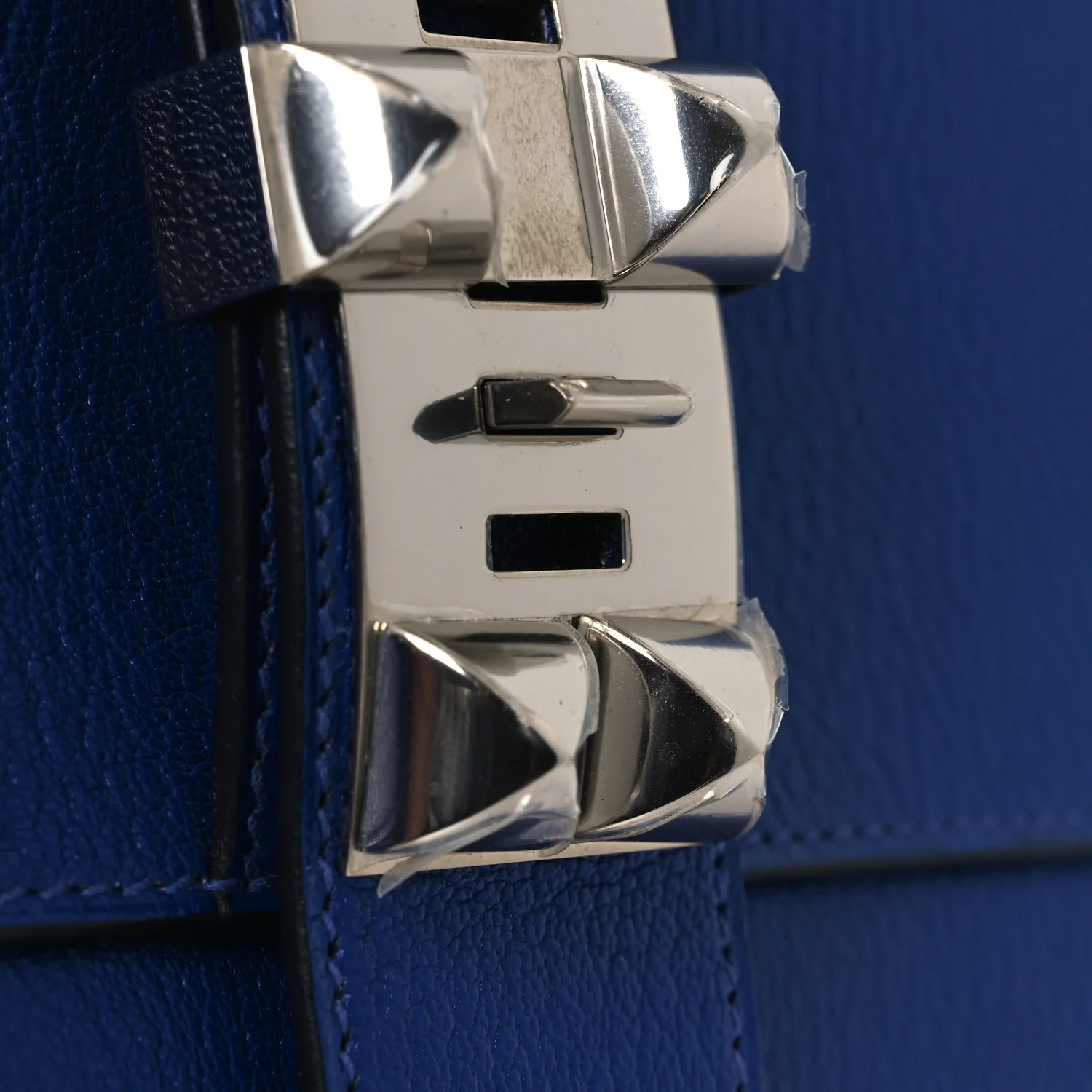 Chevre Mysore Medor 23 Clutch Bleu Hydra Electric Blue - Image 8