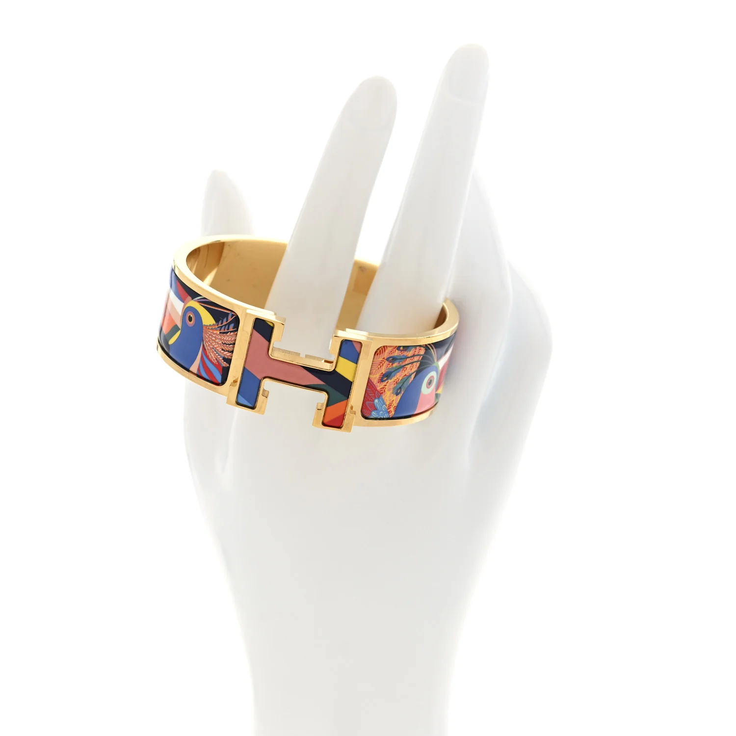 Enamel Toucan de Paradis Printed Wide Click Clac H Bracelet Indigo Multicolor - Image 2