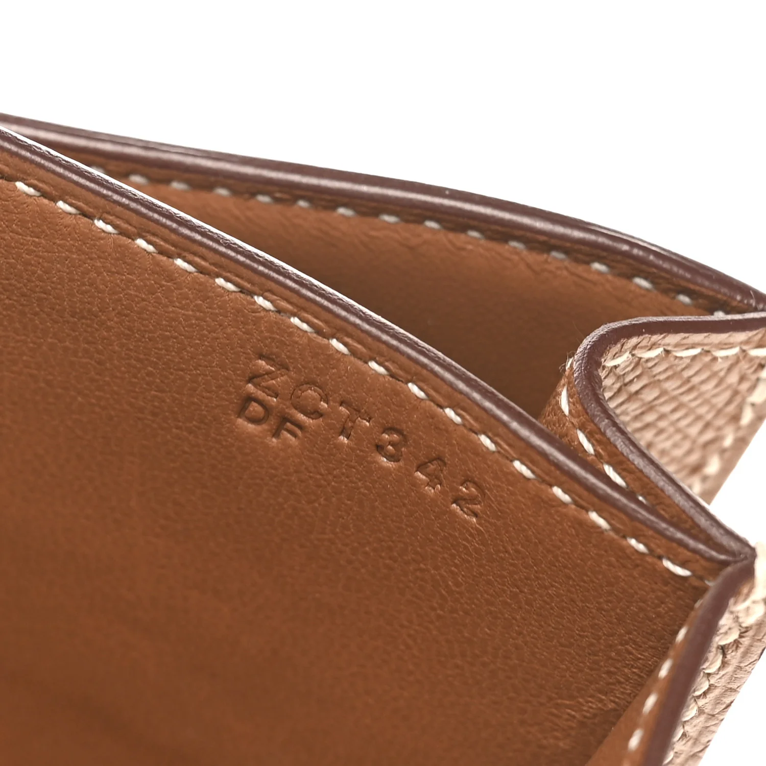 Epsom Constance 18 Gold - Image 7