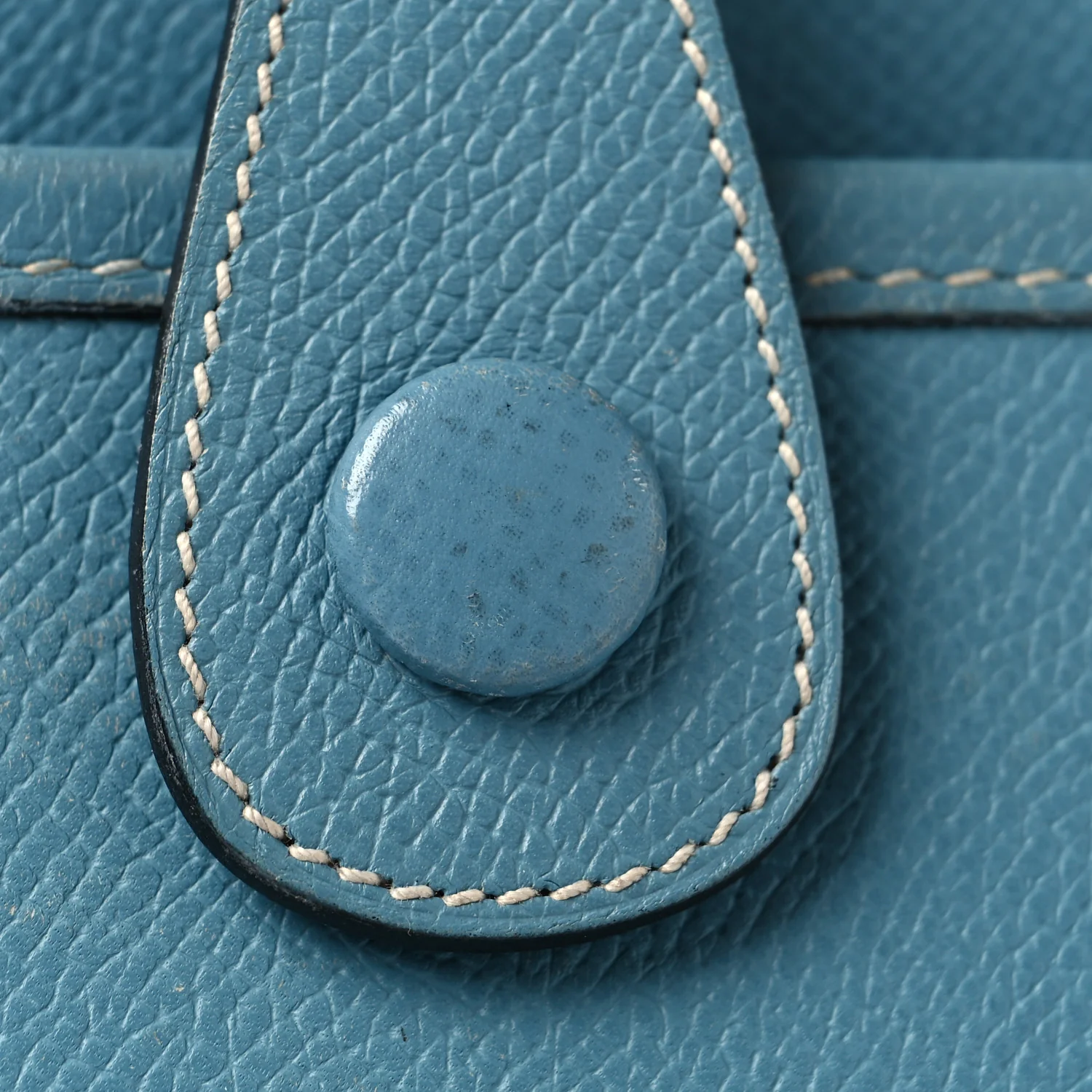 Epsom Evelyne III PM Blue Jean - Image 11