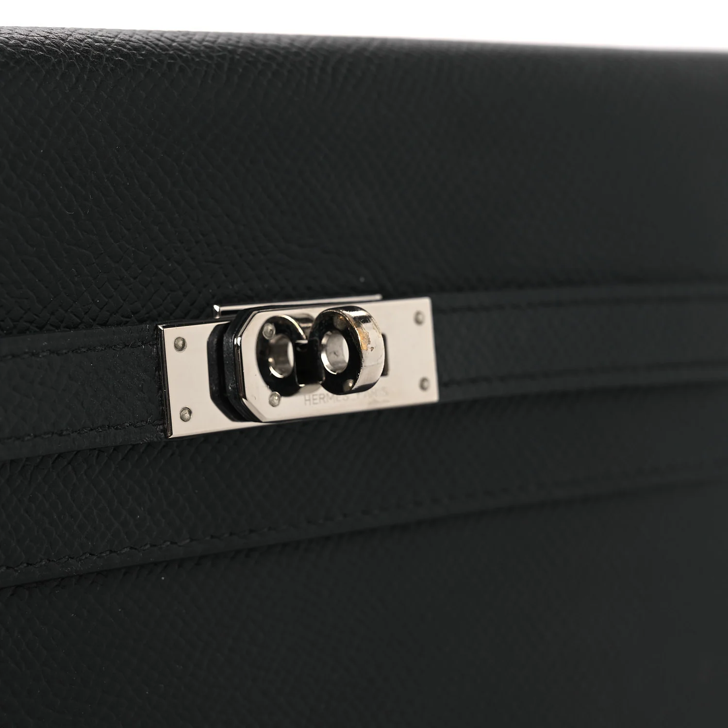 Epsom Kelly Longue Wallet Black - Image 9