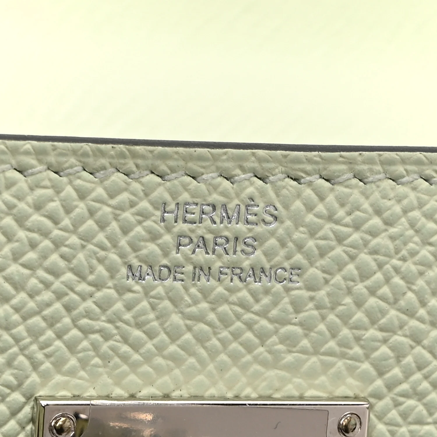 Epsom Kelly Wallet To Go Vert Fizz - Image 6