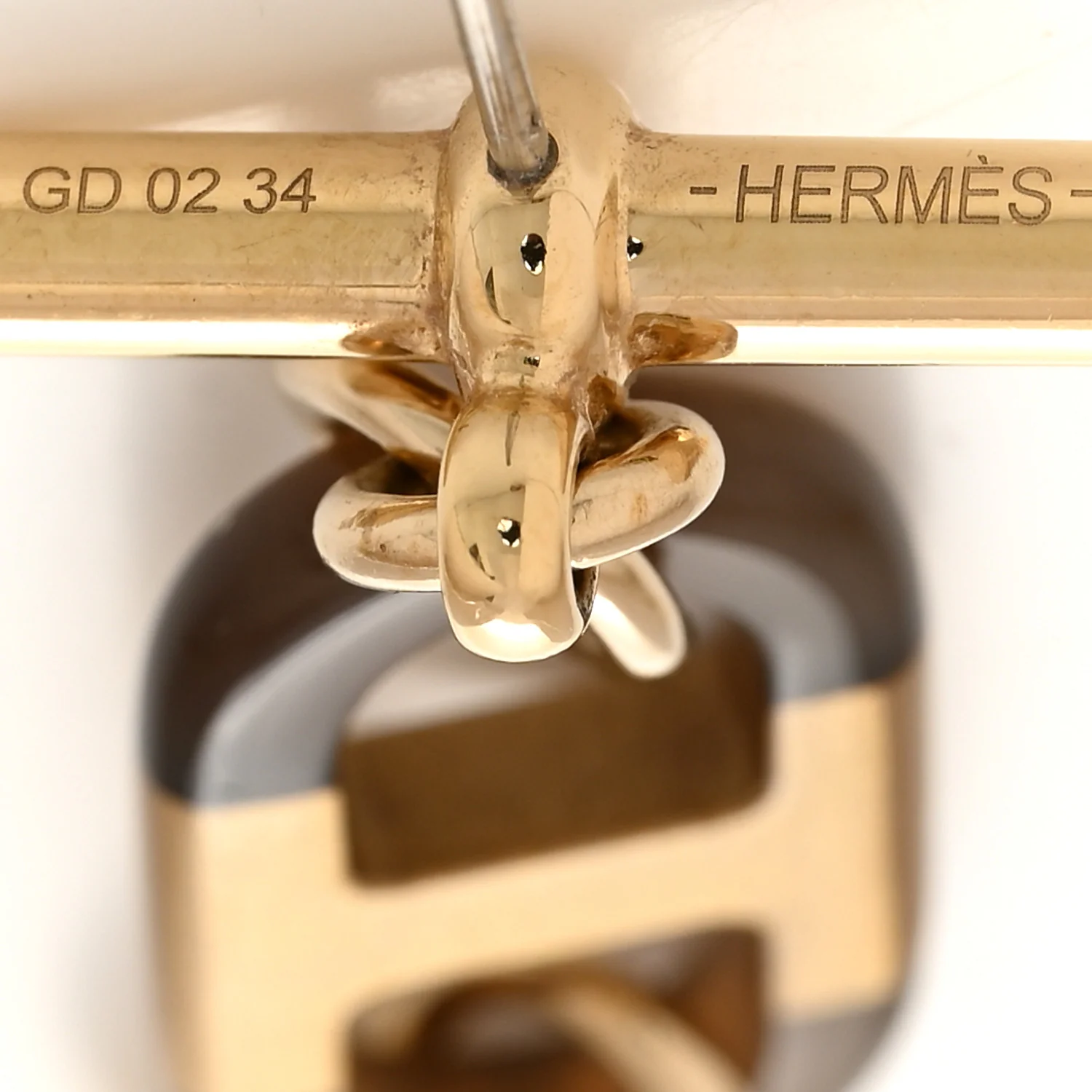 Lacquered Horn Permabrass Small Sur Mer Drop Earrings Gold Black - Image 4