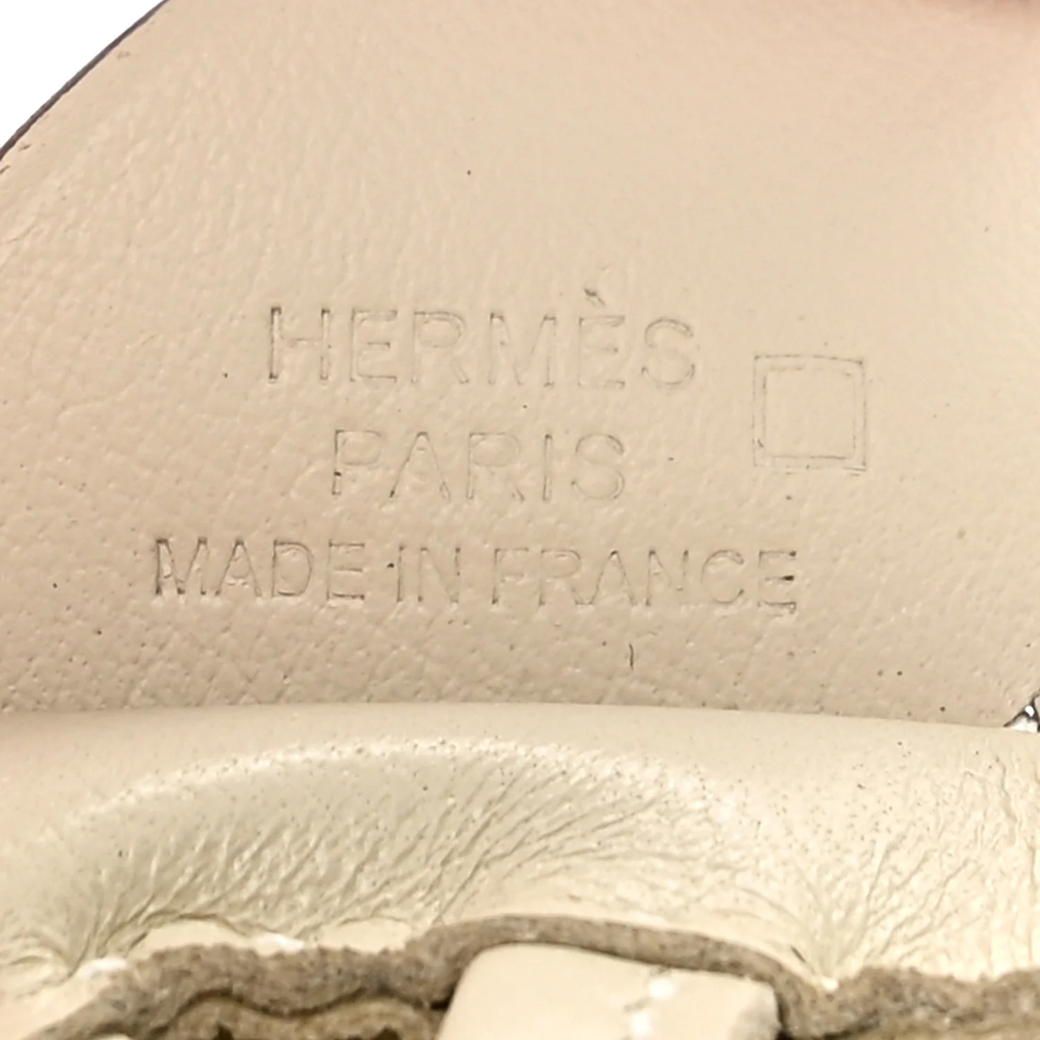 Milo Lambskin Matte Alligator Touch Grigri Rodeo Pegase Horse Bag Charm PM Craie Nata Beton - Image 3