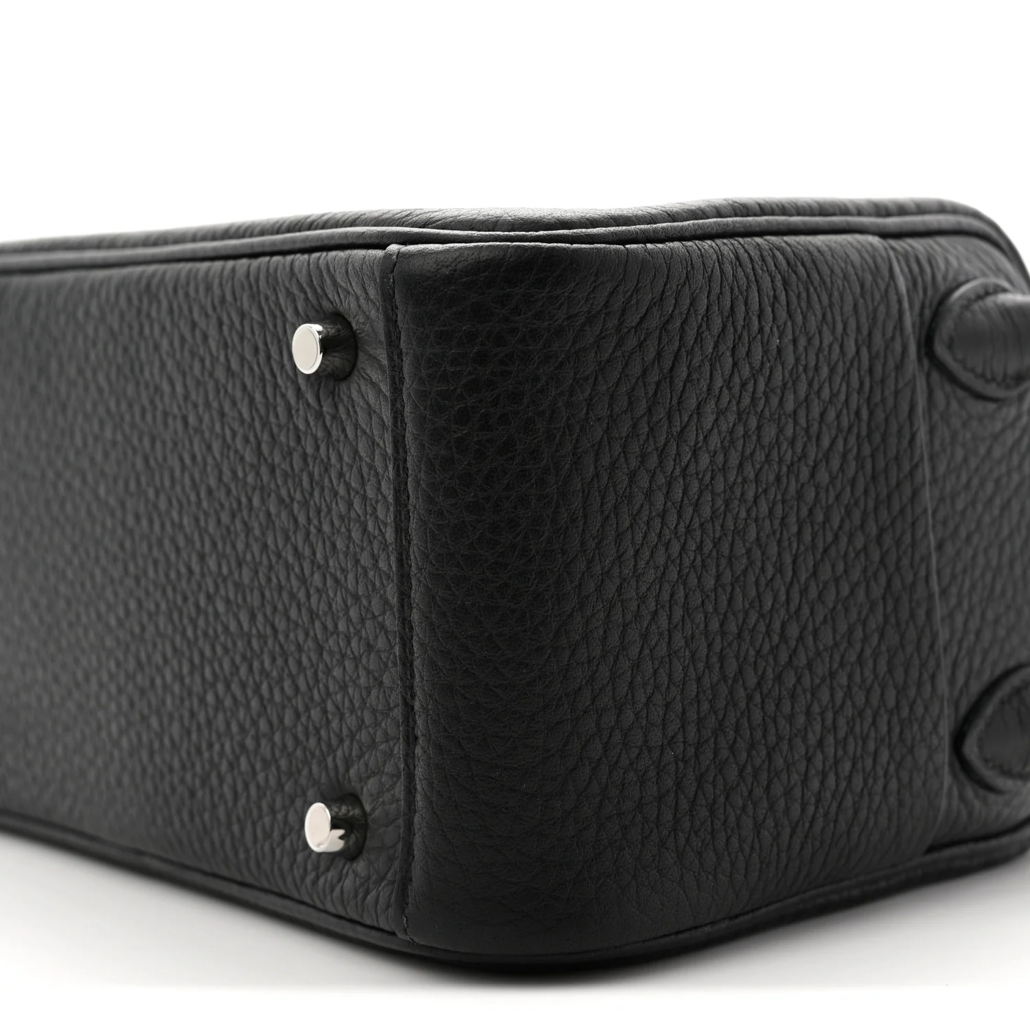 Taurillon Clemence Mini Lindy 20 Black - Image 10