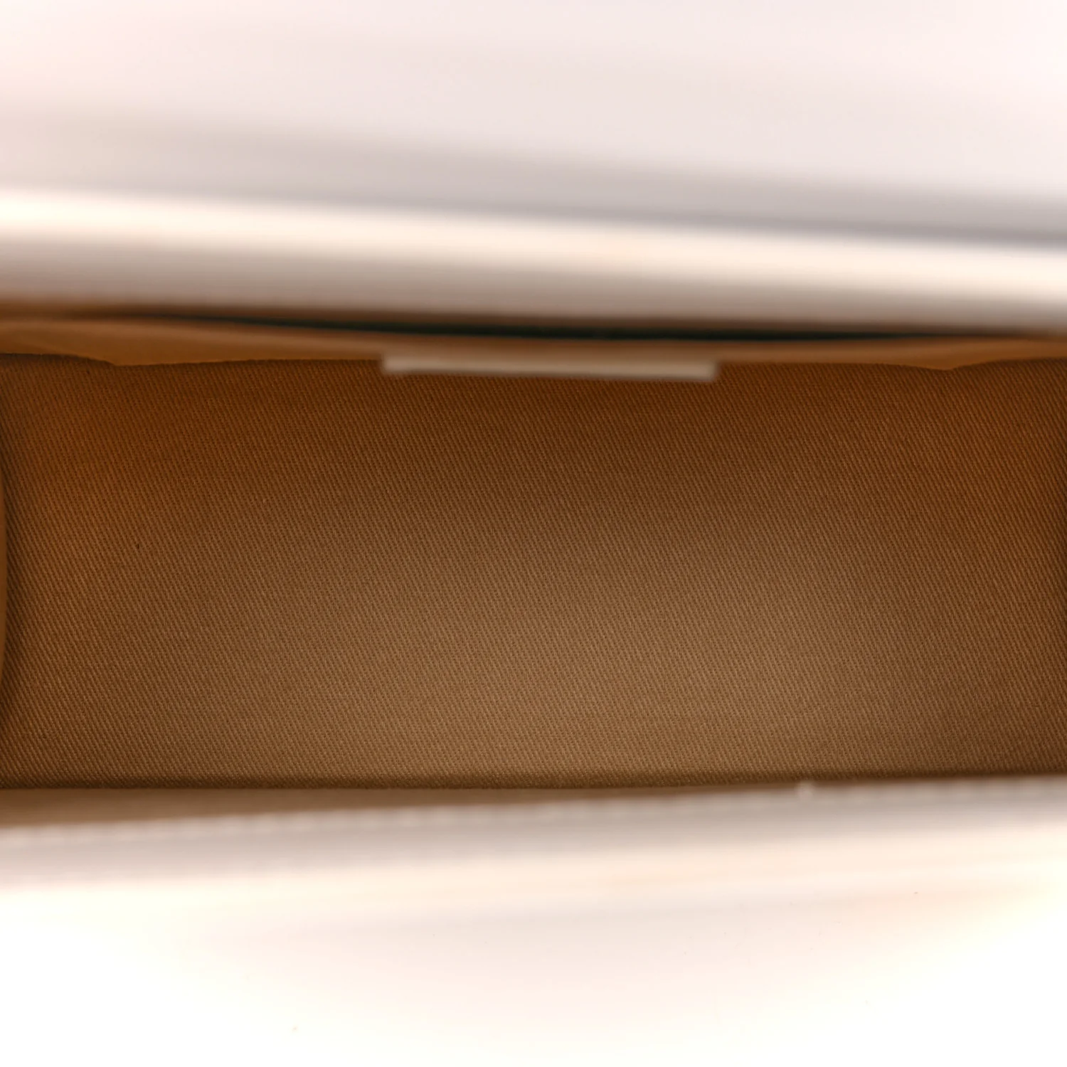 Smooth Calfskin Le Grand Chiquito White - Image 5