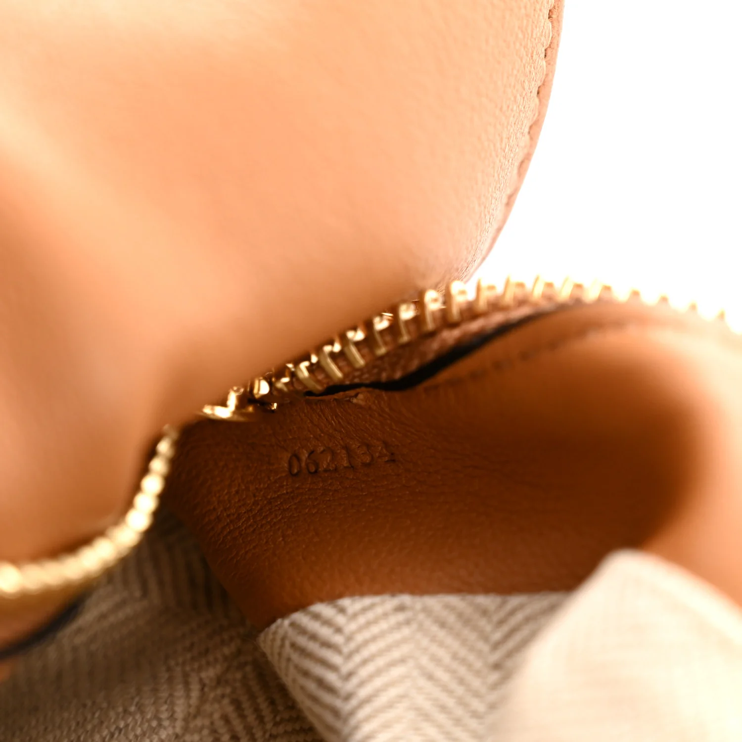 Calfskin Puzzle Hobo Warm Dessert - Image 7