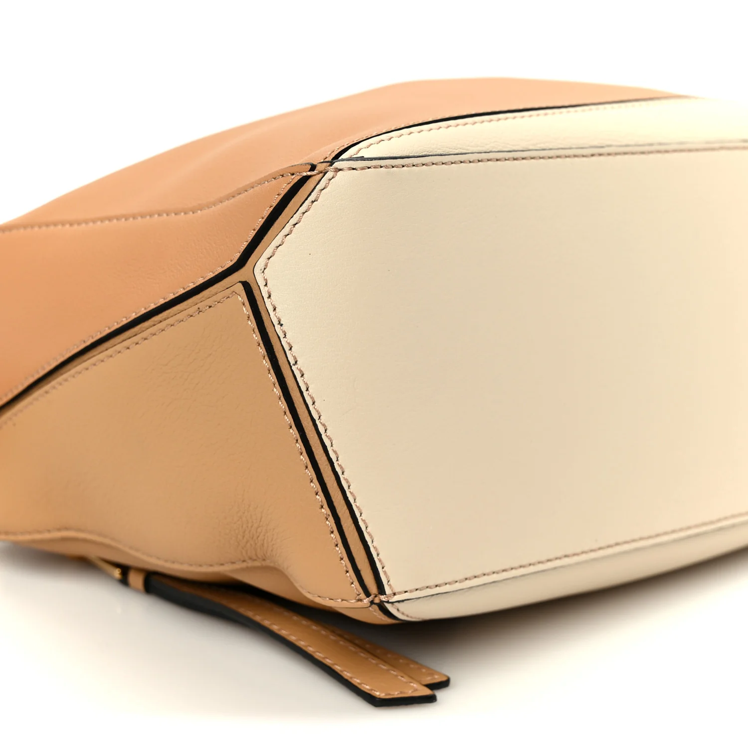 Calfskin Small Puzzle Bag Dune Warm Desert - Image 10