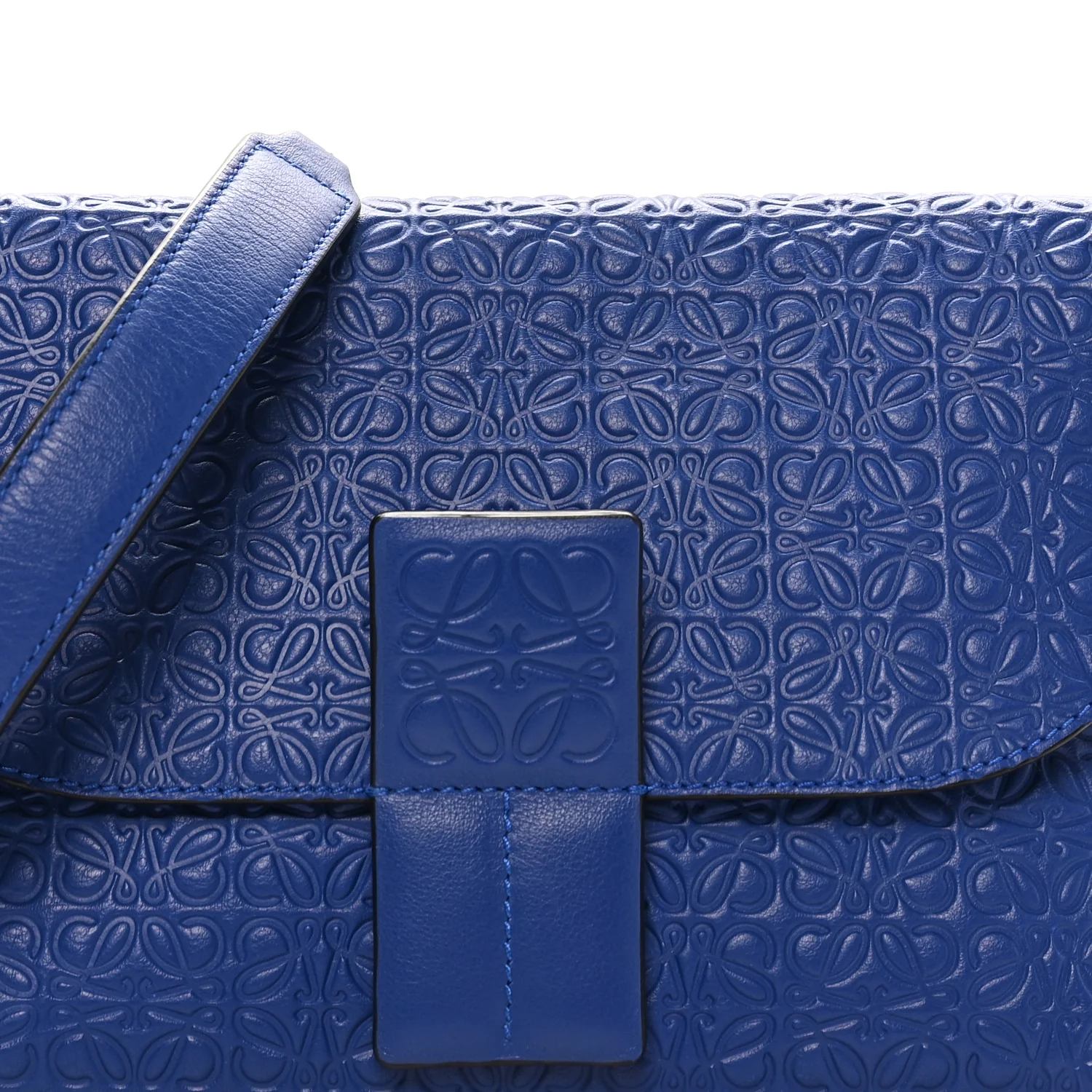 Goatskin Avenue Shoulder Bag Blue - Image 6