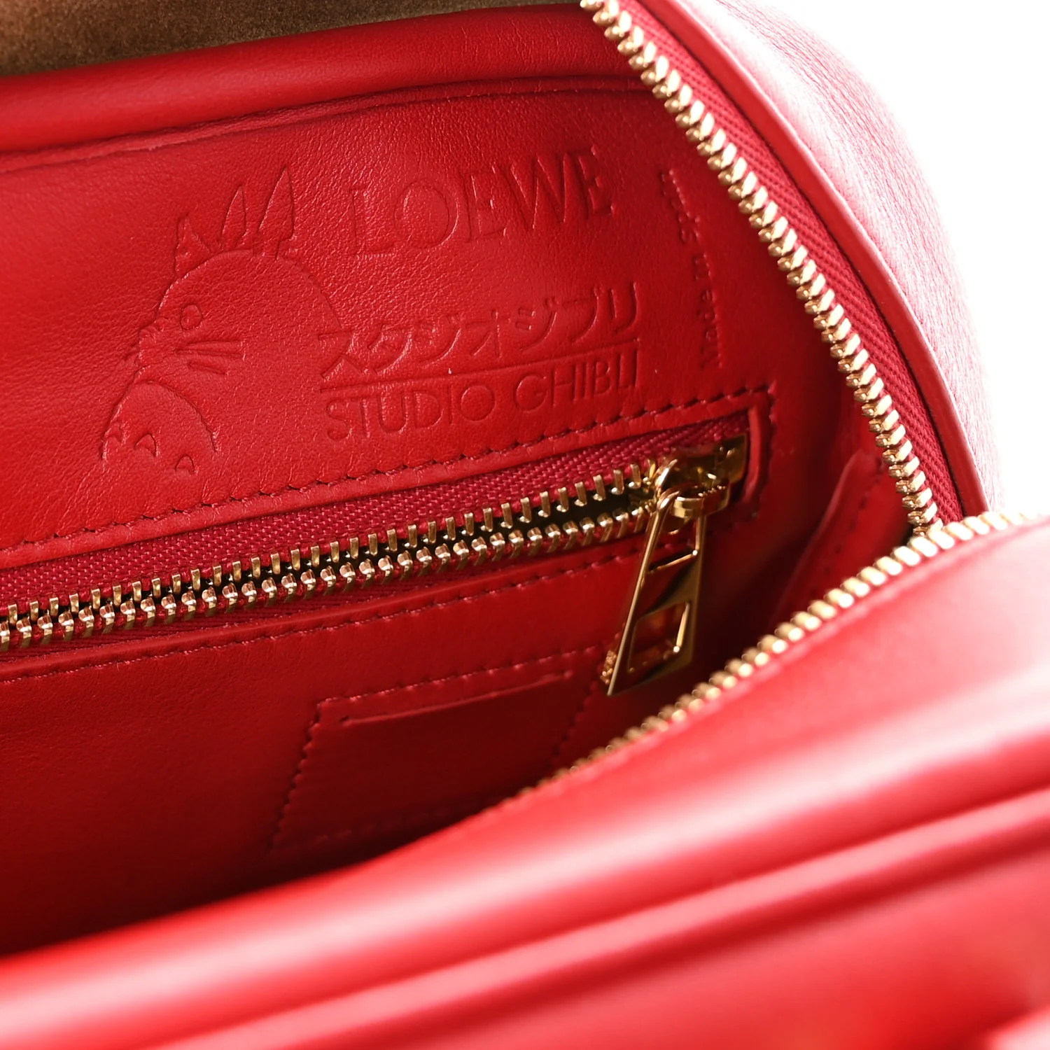 X SPIRITED AWAY Calfskin Bo Mouse Amazona 19 Red - Image 6