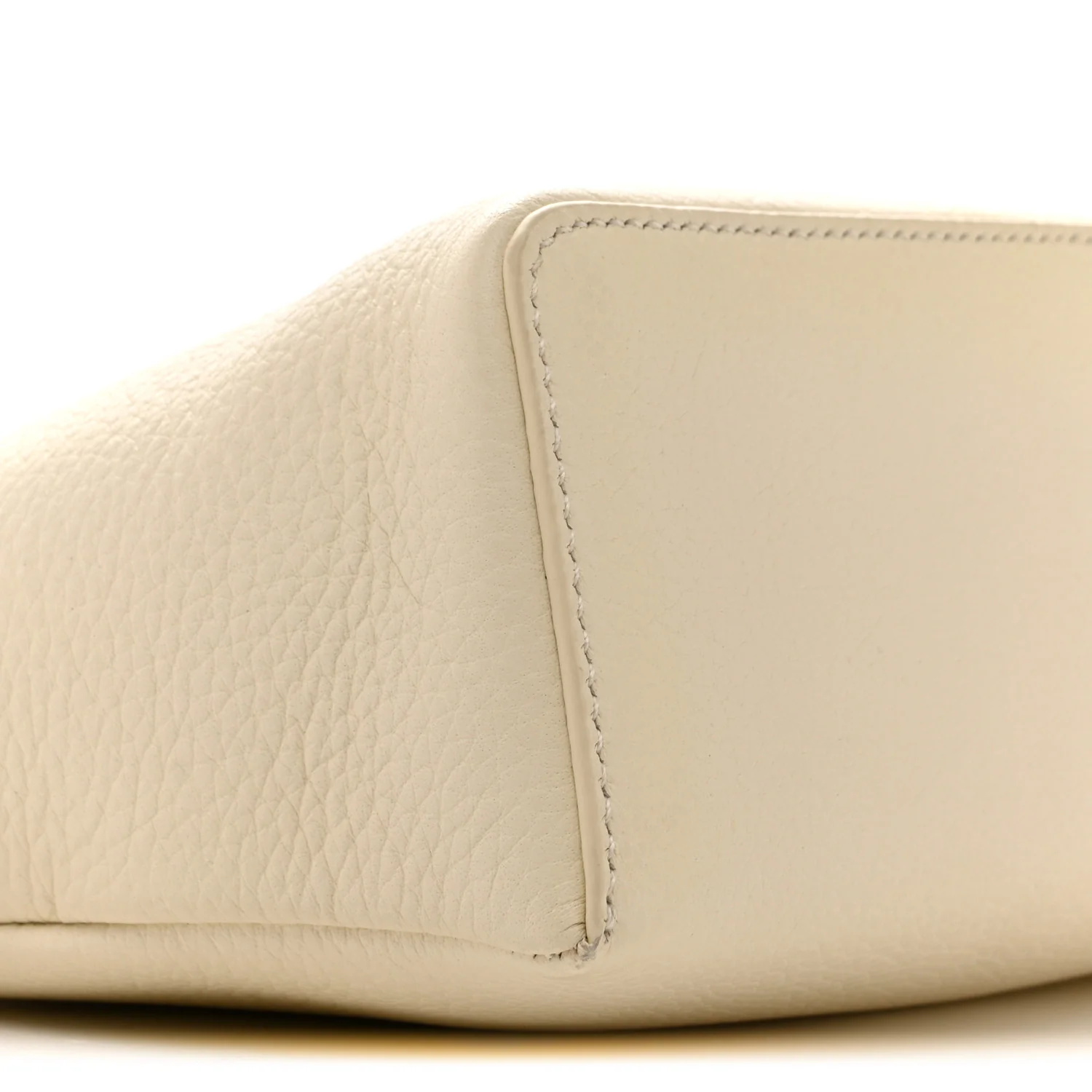 Grained Calfskin L19 Extra Pocket Pouch Whisper White - Image 8