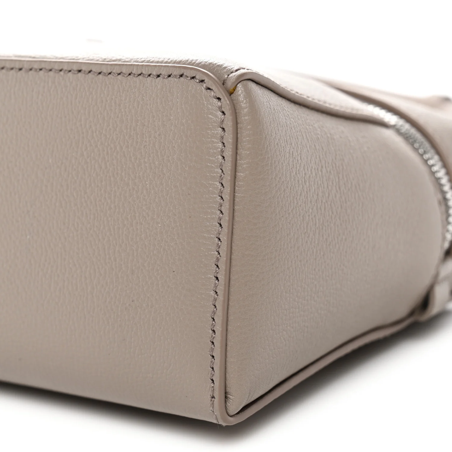 Linen Calfskin L23 Extra Bag Dove - Image 9