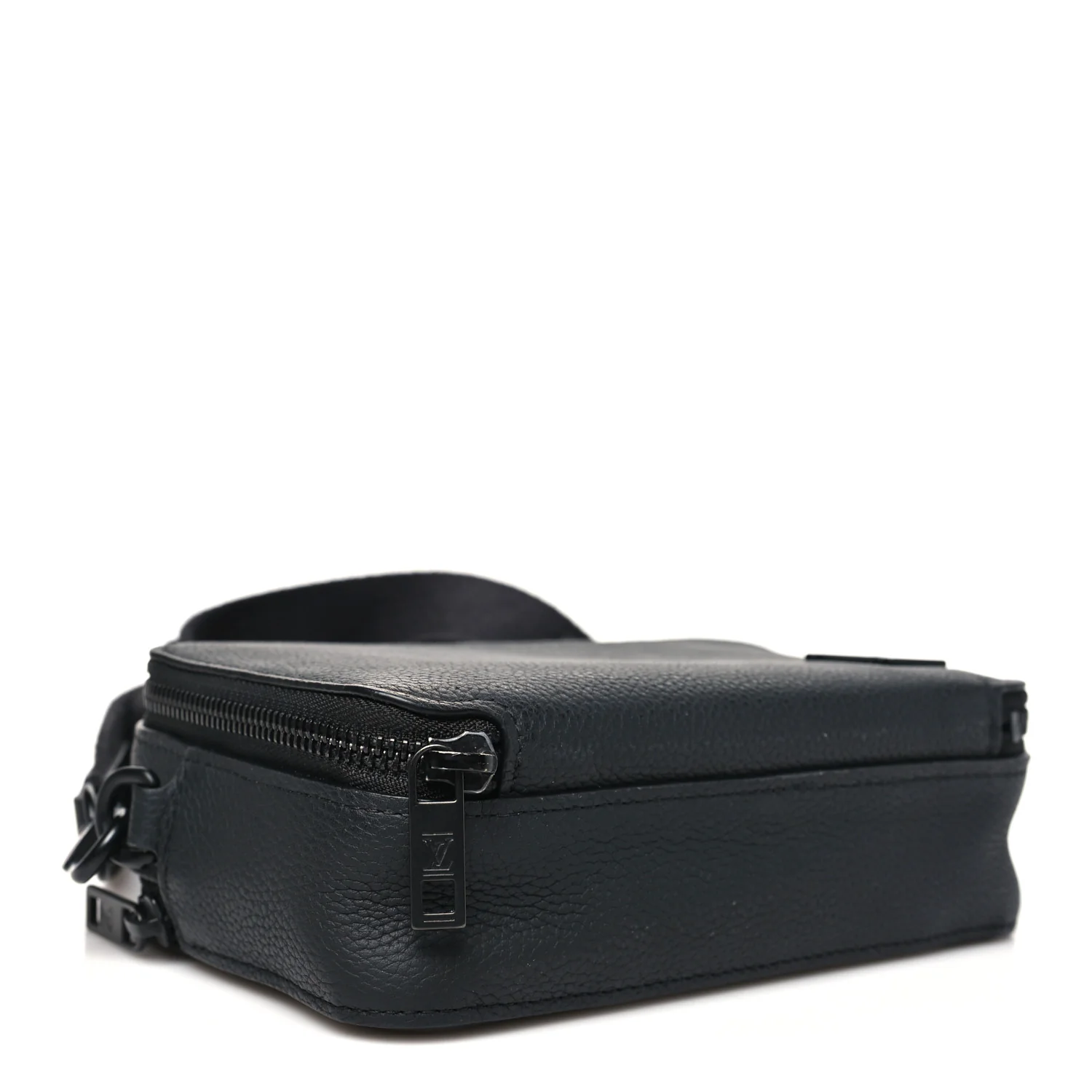 Calfskin Aerogram Alpha Wearable Wallet Black - Image 4